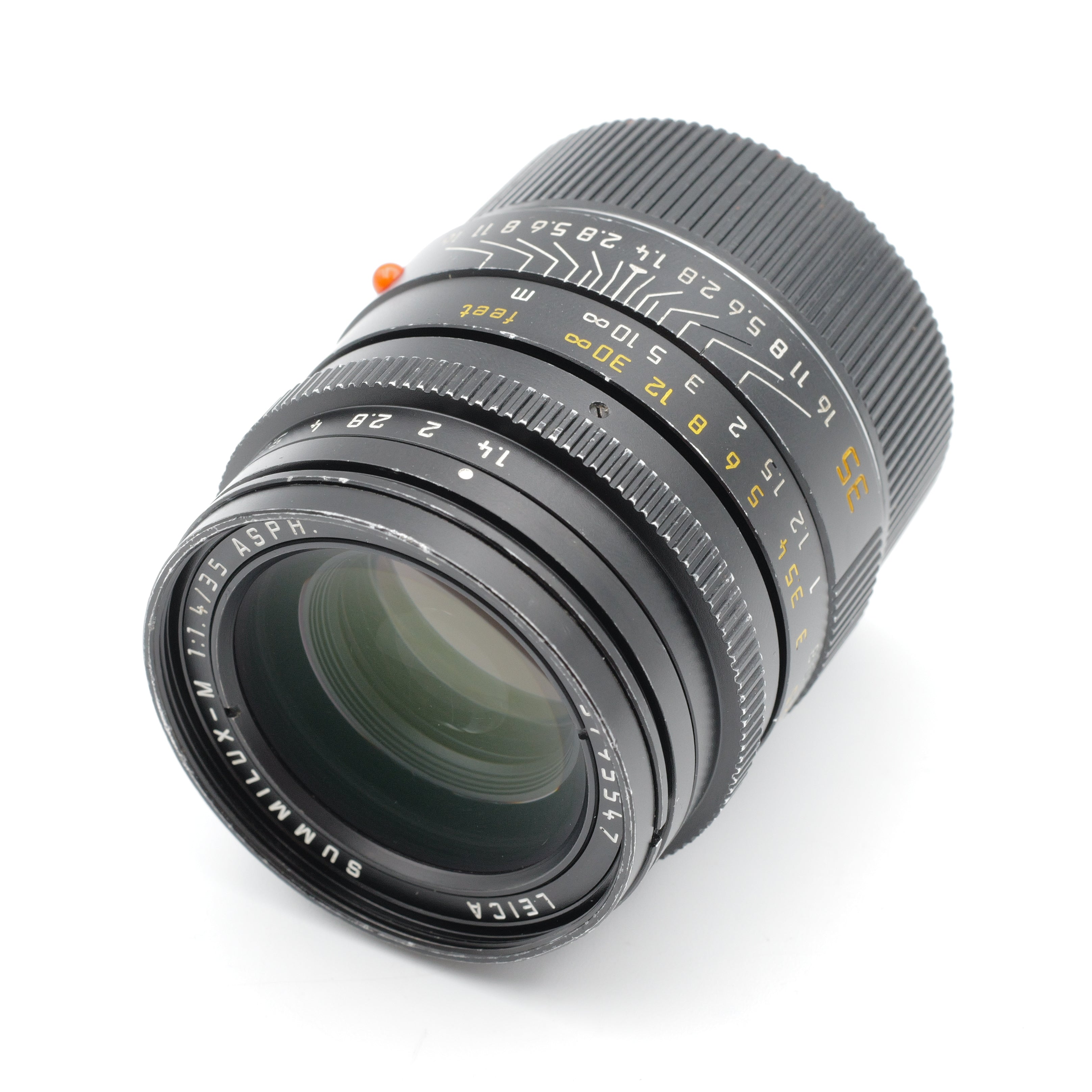 35mm f/1.4 Summilux ASPH. 3795547