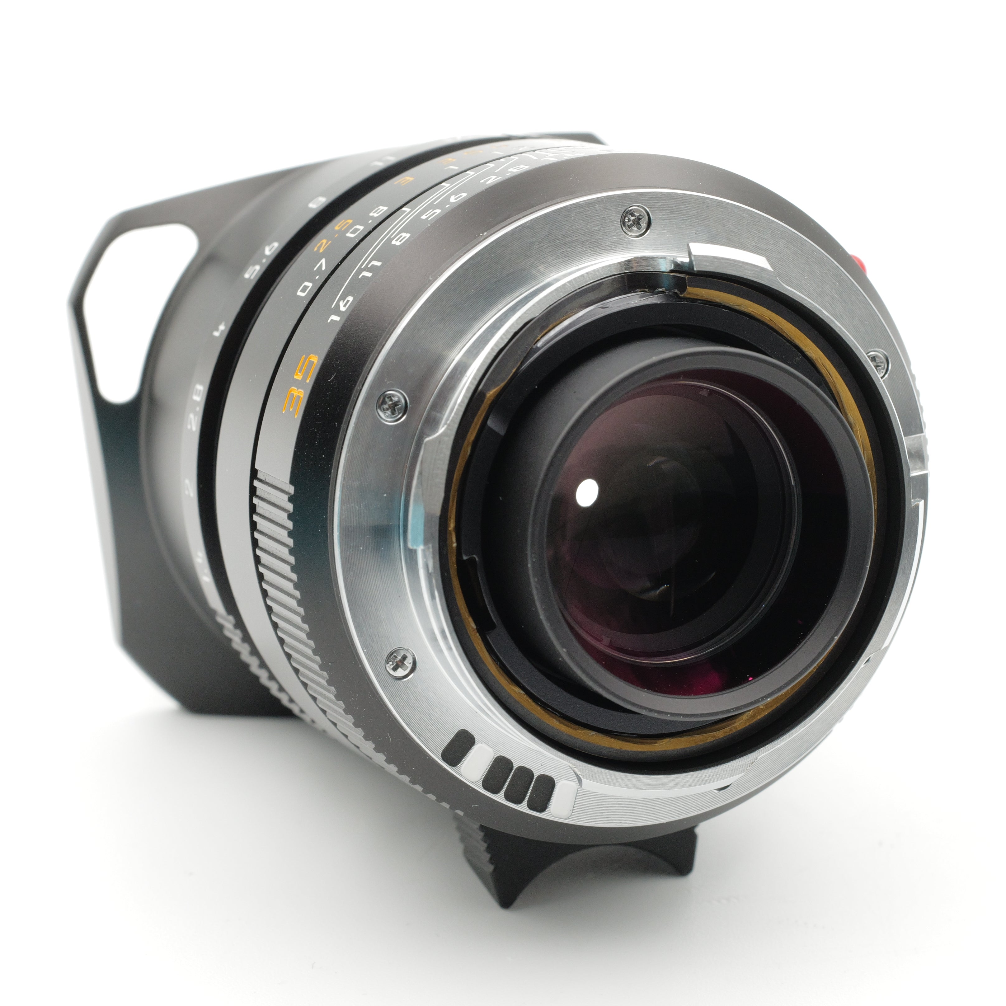 35mm f/1.4 Summilux-M ASPH FLE. 4729314