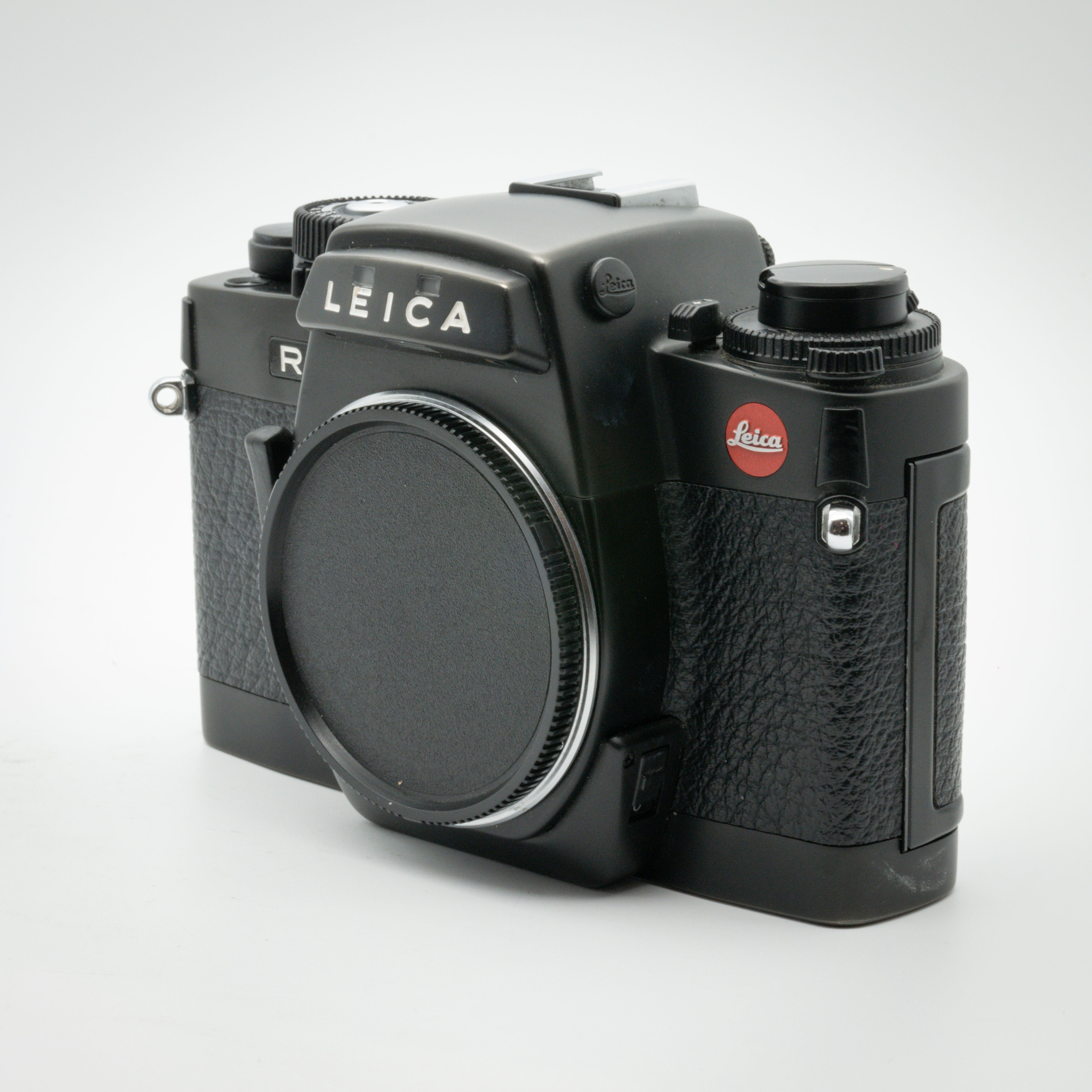 R7 black, 1938289