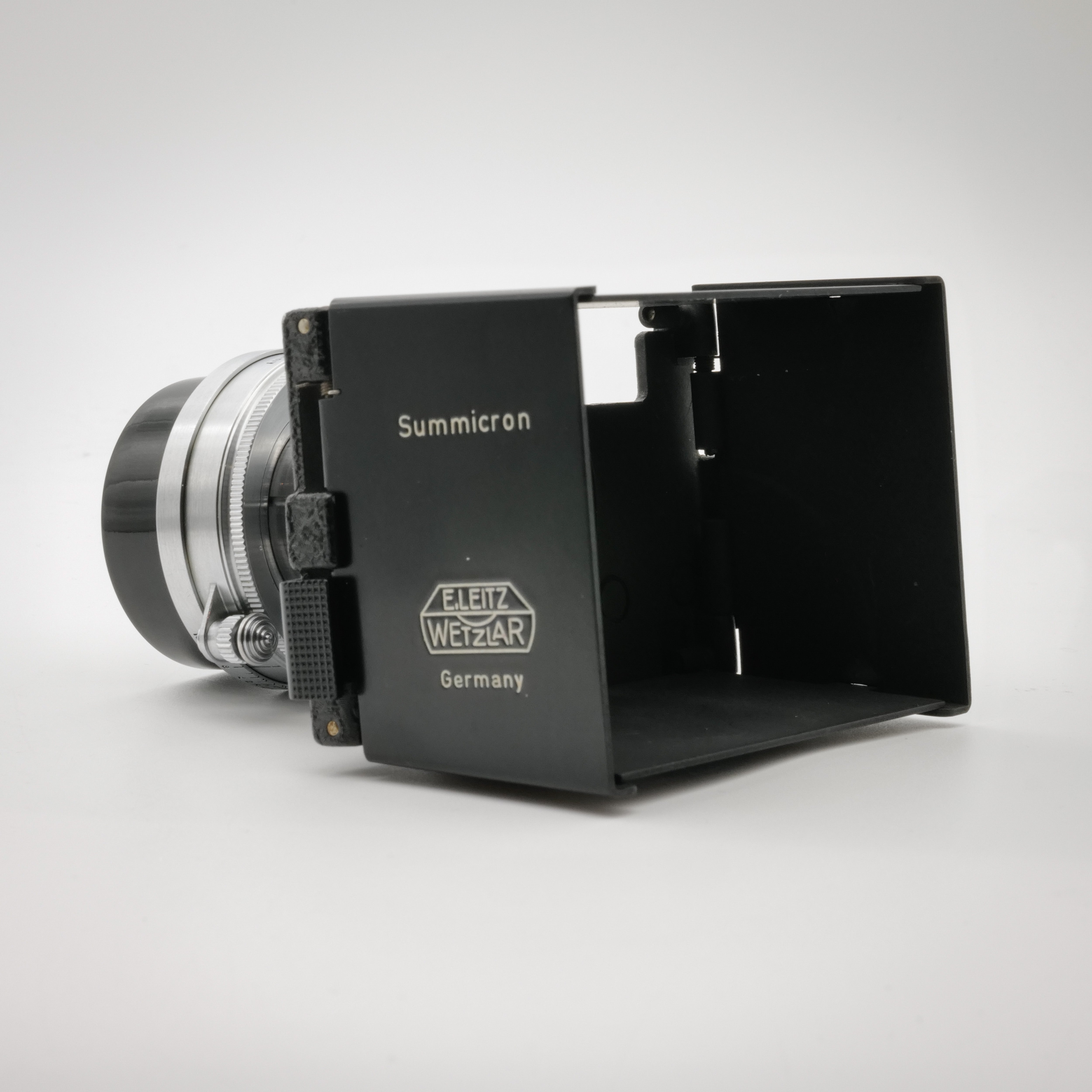 50mm f2 Summicron + "SOODP" hood, 1264996