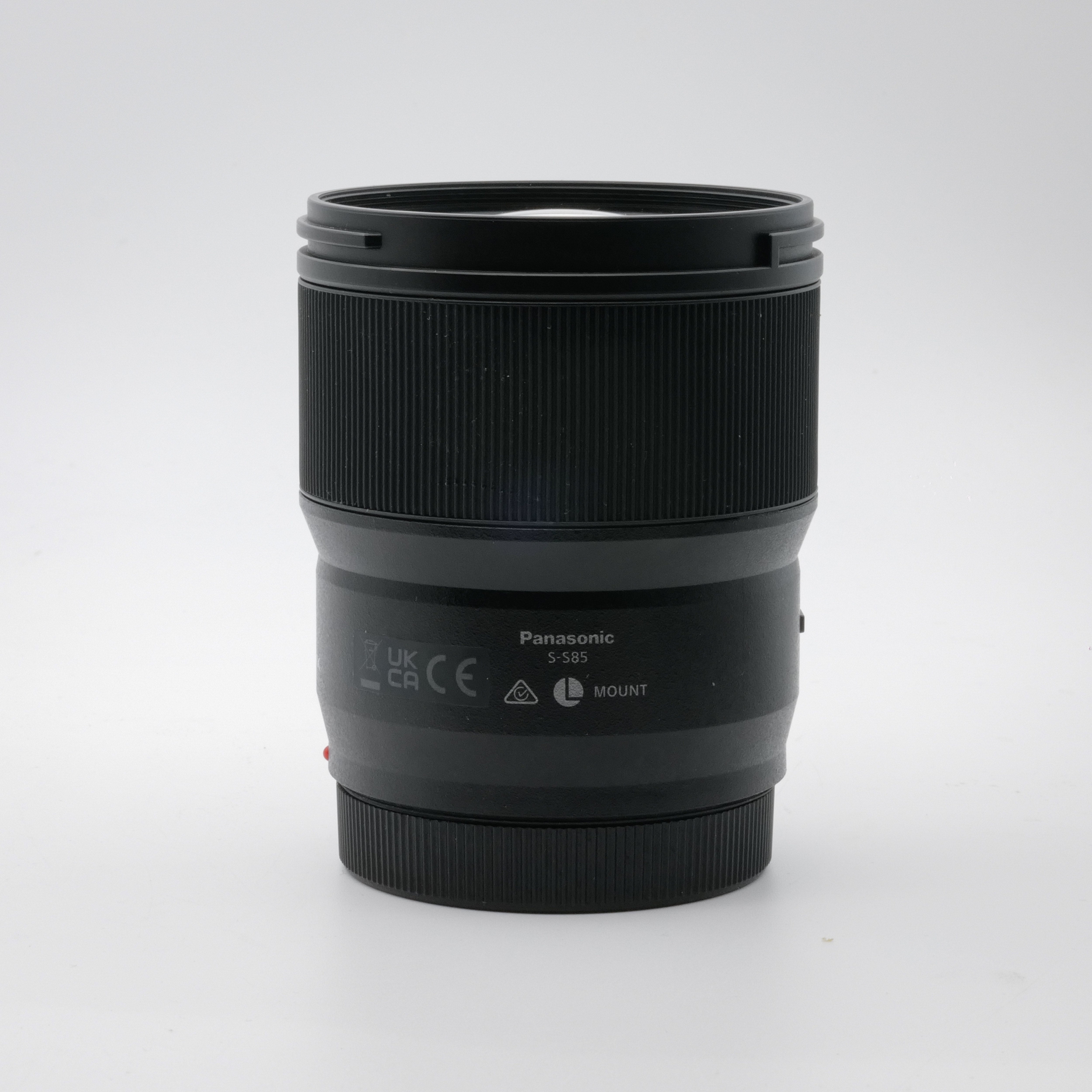 85mm f/1.8 Lumix-S. XH3DC201836