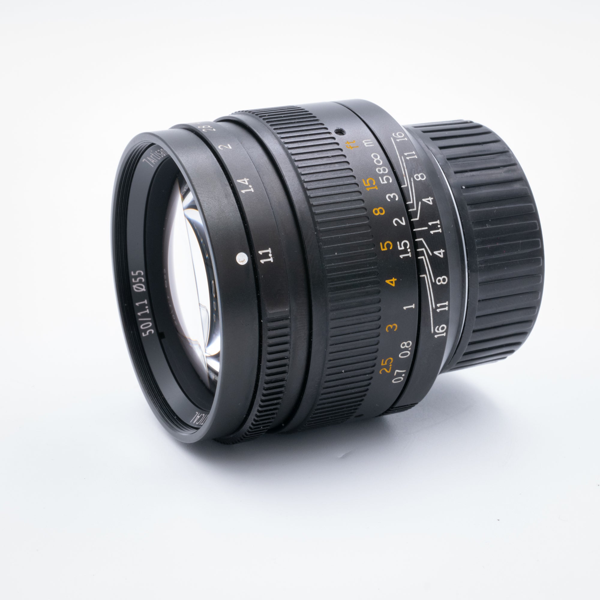 50mm f/1.1, 657803