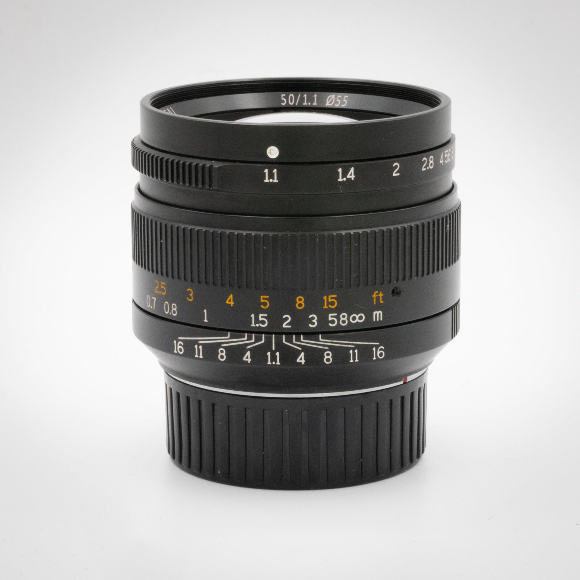 50mm f/1.1, 657803