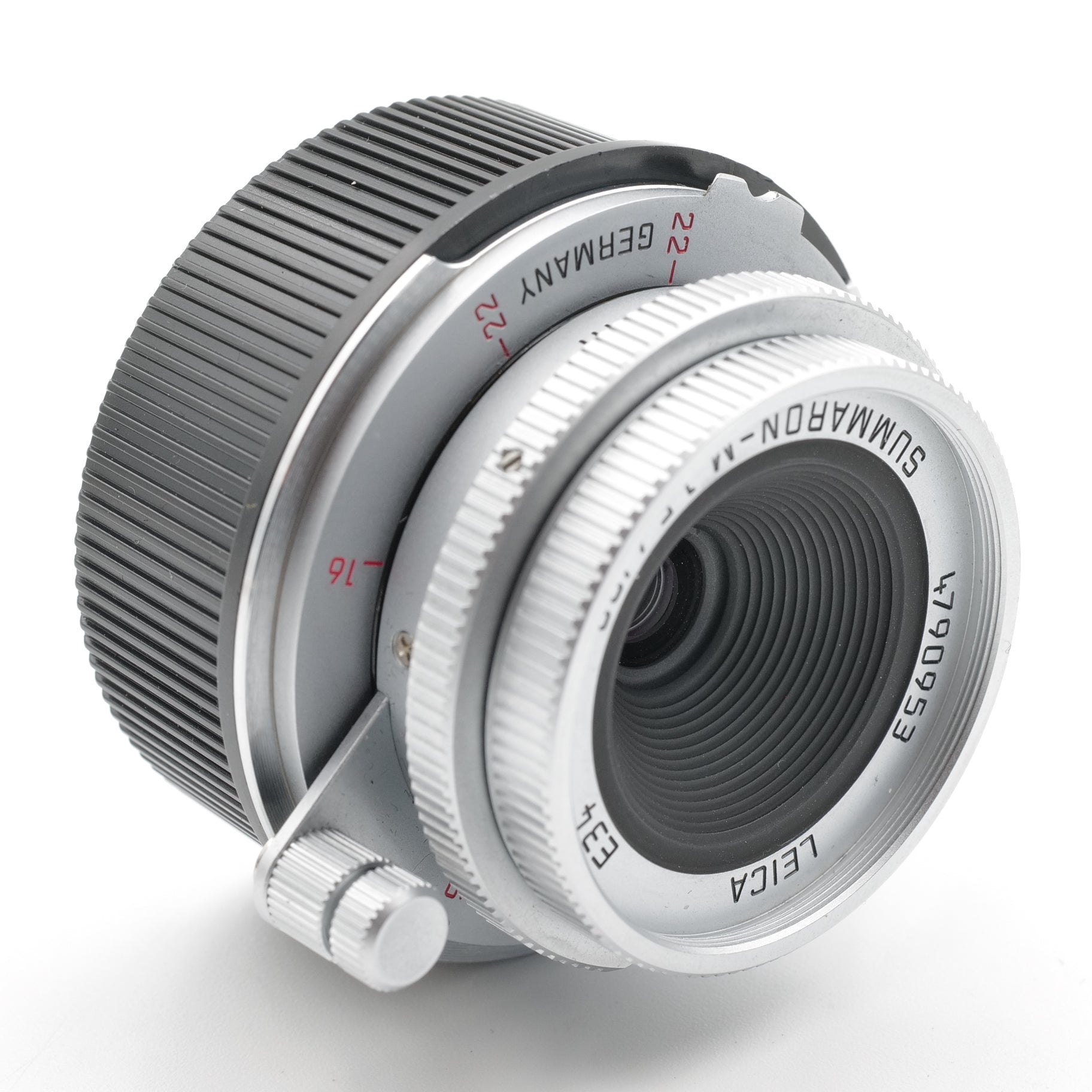 28mm f/5.6 Summaron-M, 6-Bit. 4790953