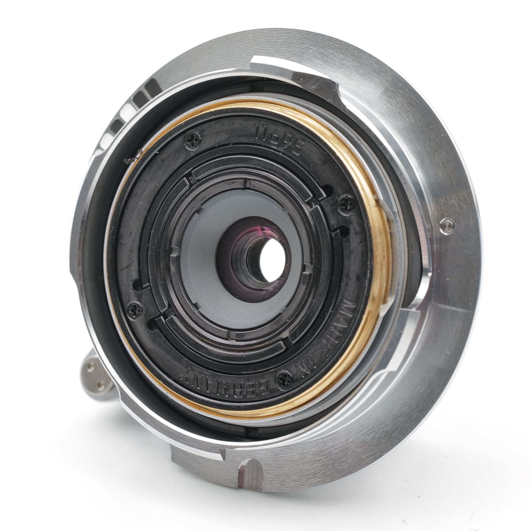 28mm f/5.6 Summaron-M, 6-Bit. 4790953