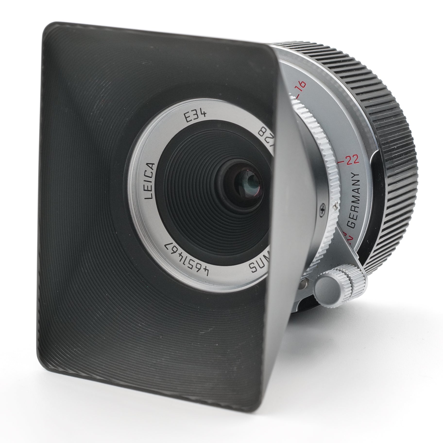 28mm f/5.6 Summaron-M, 6-Bit. 4651467