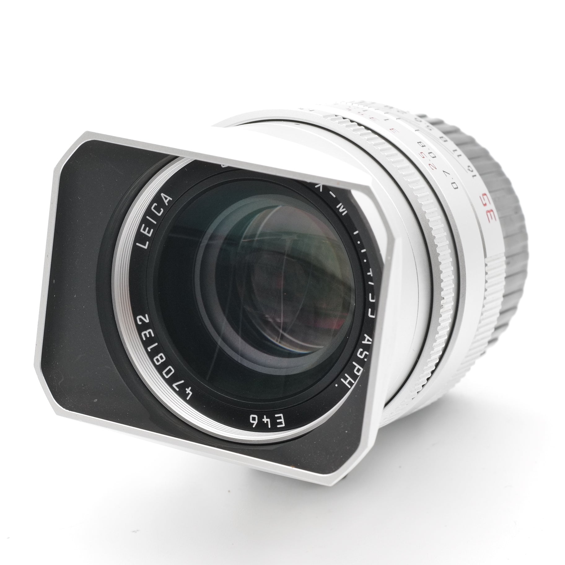 35mm f/1.4 Summilux-M ASPH 6-Bit. 4708132