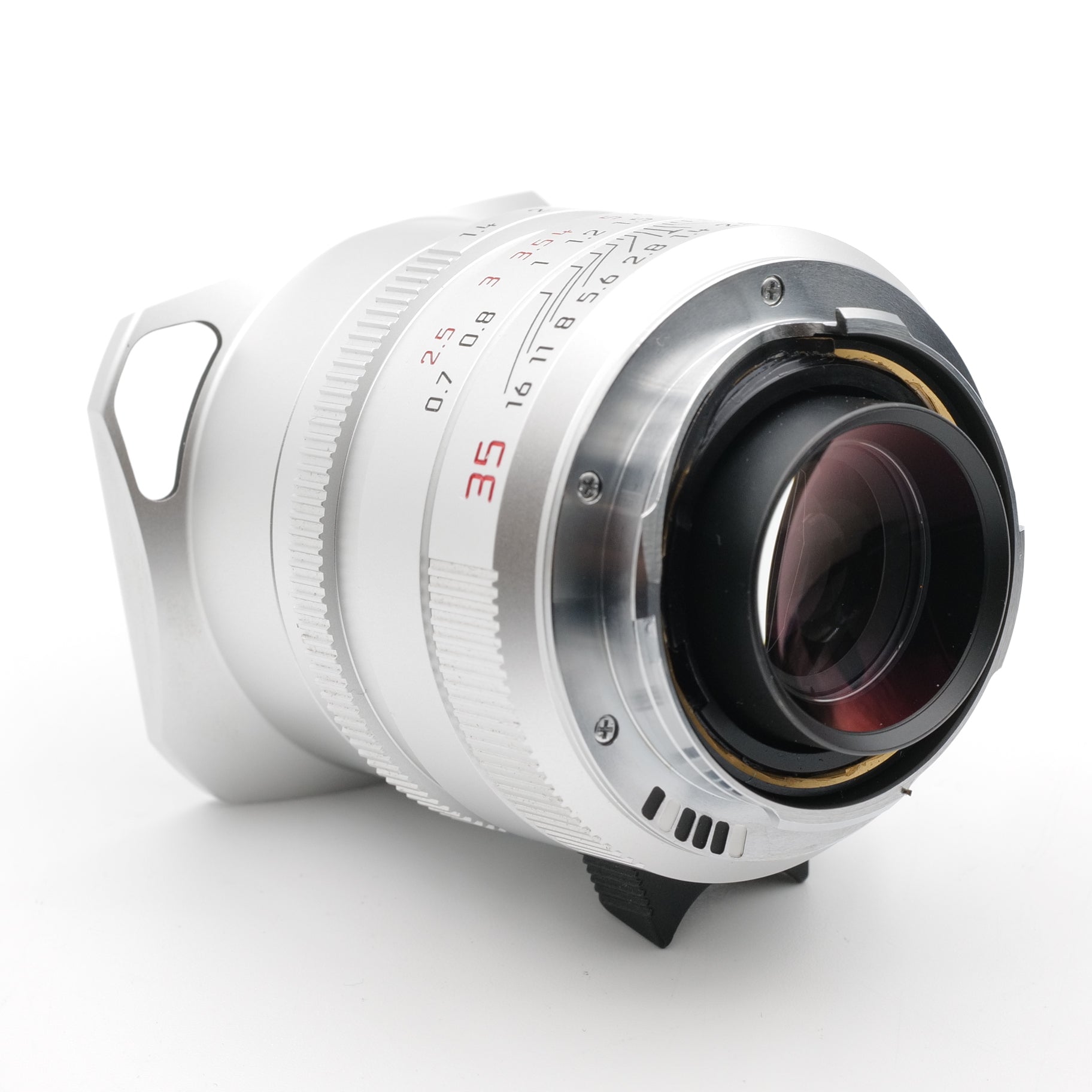 35mm f/1.4 Summilux-M ASPH 6-Bit. 4708132