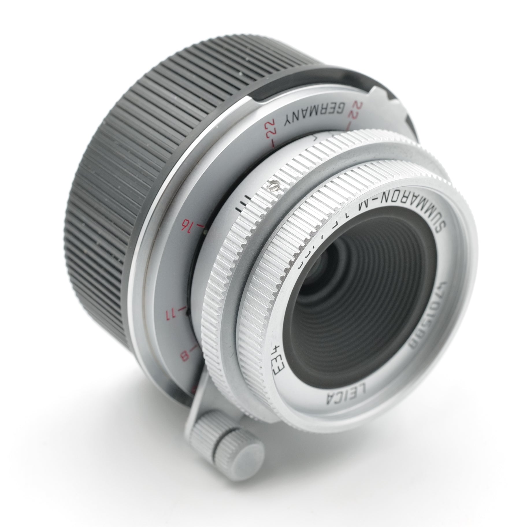 28mm f/5.6 Summaron-M, 6-Bit. 4701588