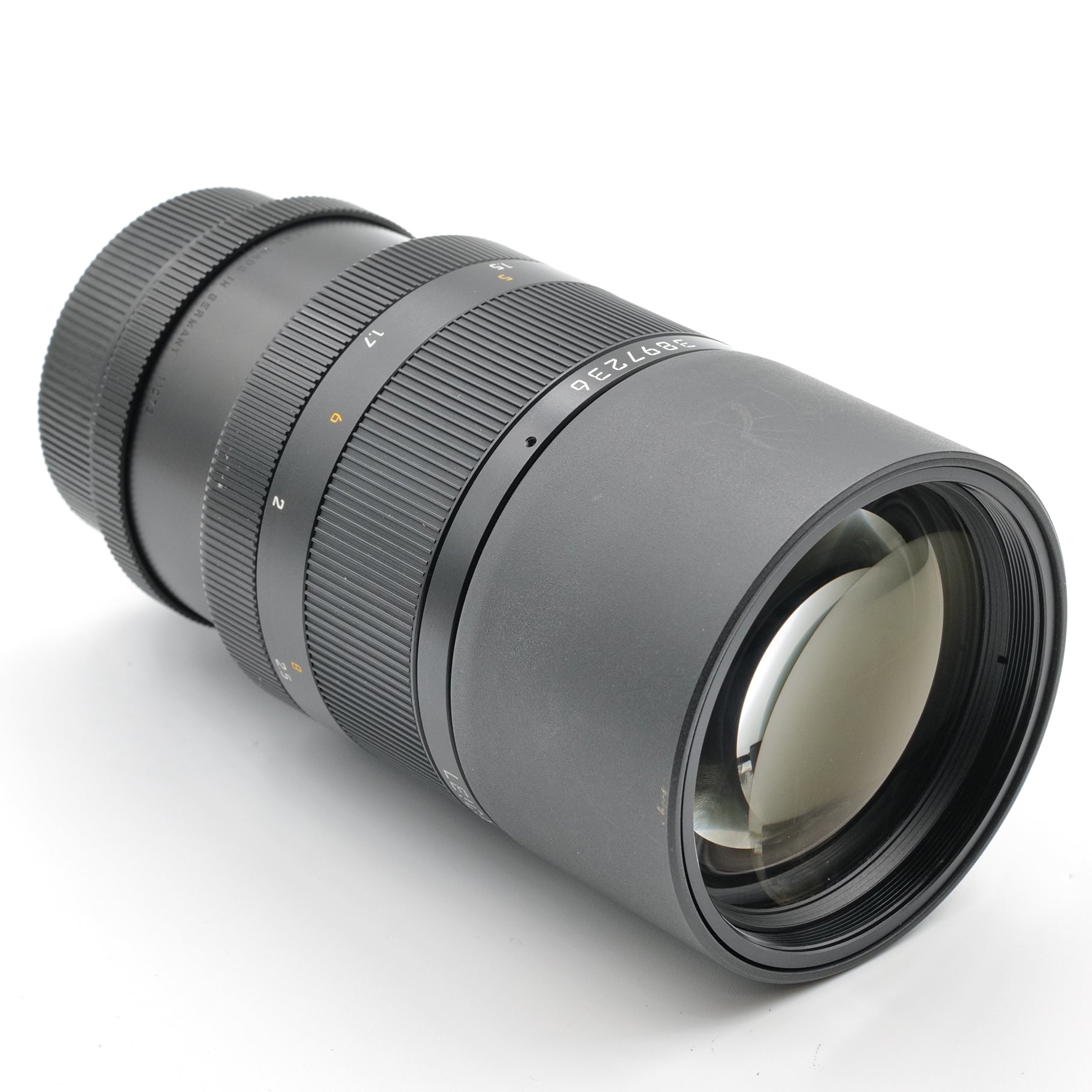 180mm f/2.8 APO-Elmarit-R. 3897236