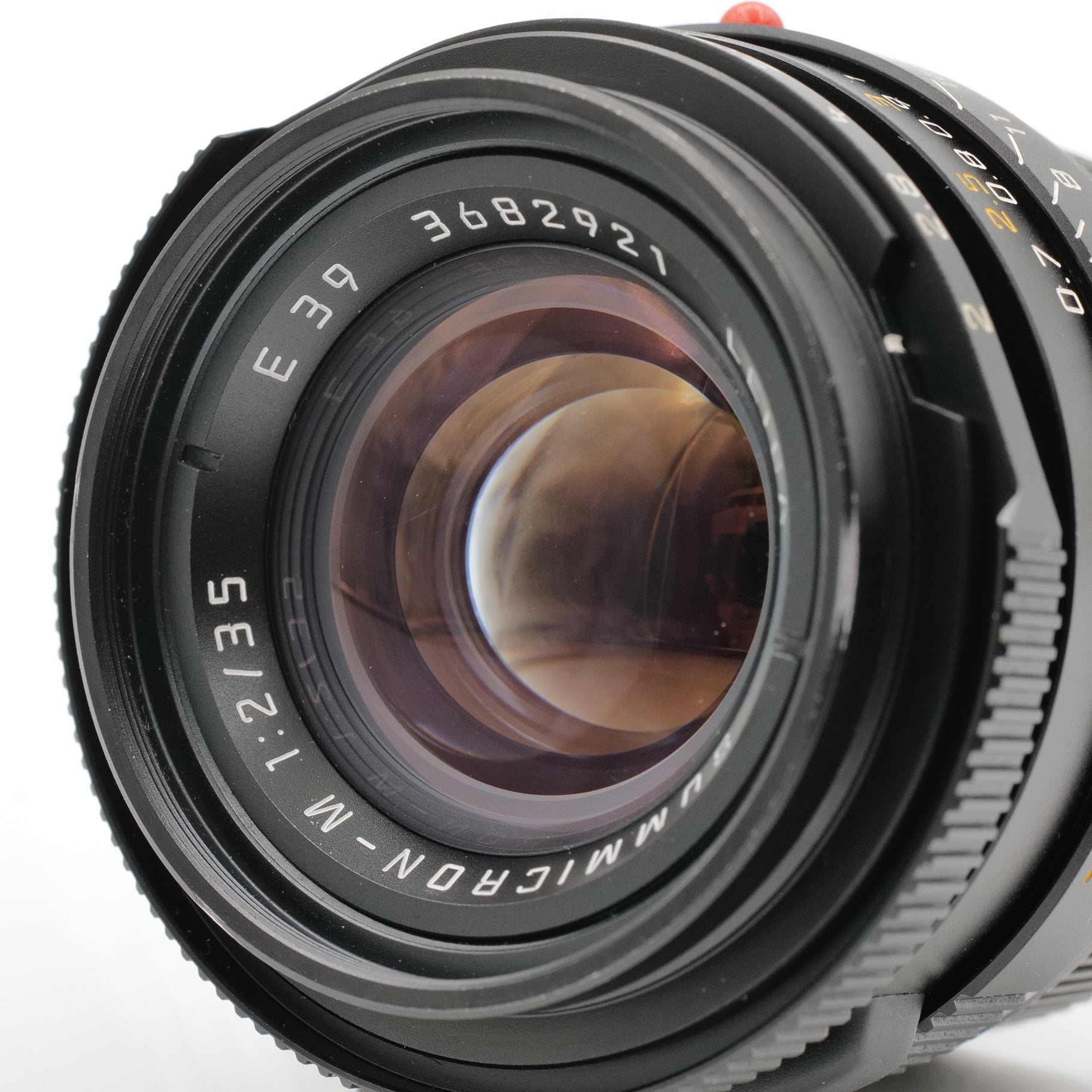 35mm f/2 Summicron v.4. 3682921