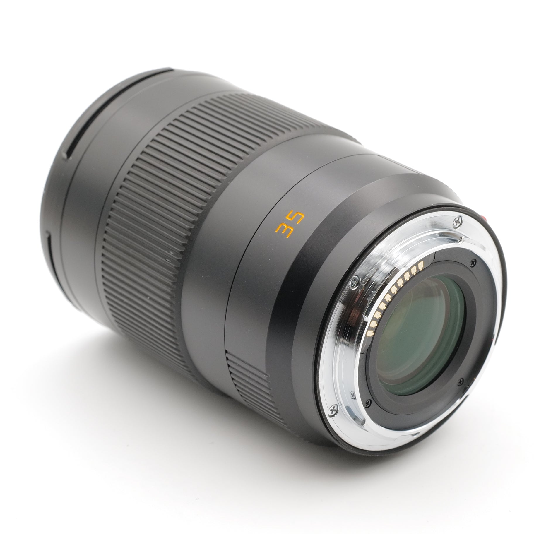 35mm f/2 Apo-Summicron-SL. 478851