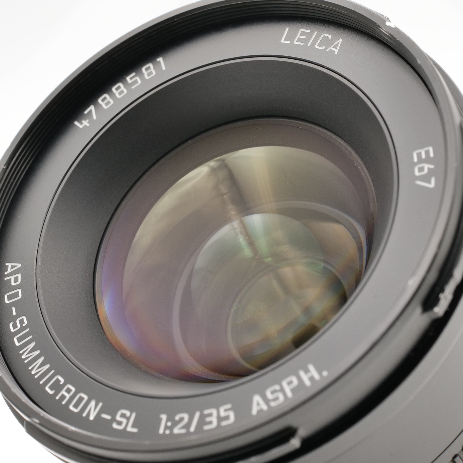 35mm f/2 Apo-Summicron-SL. 478851