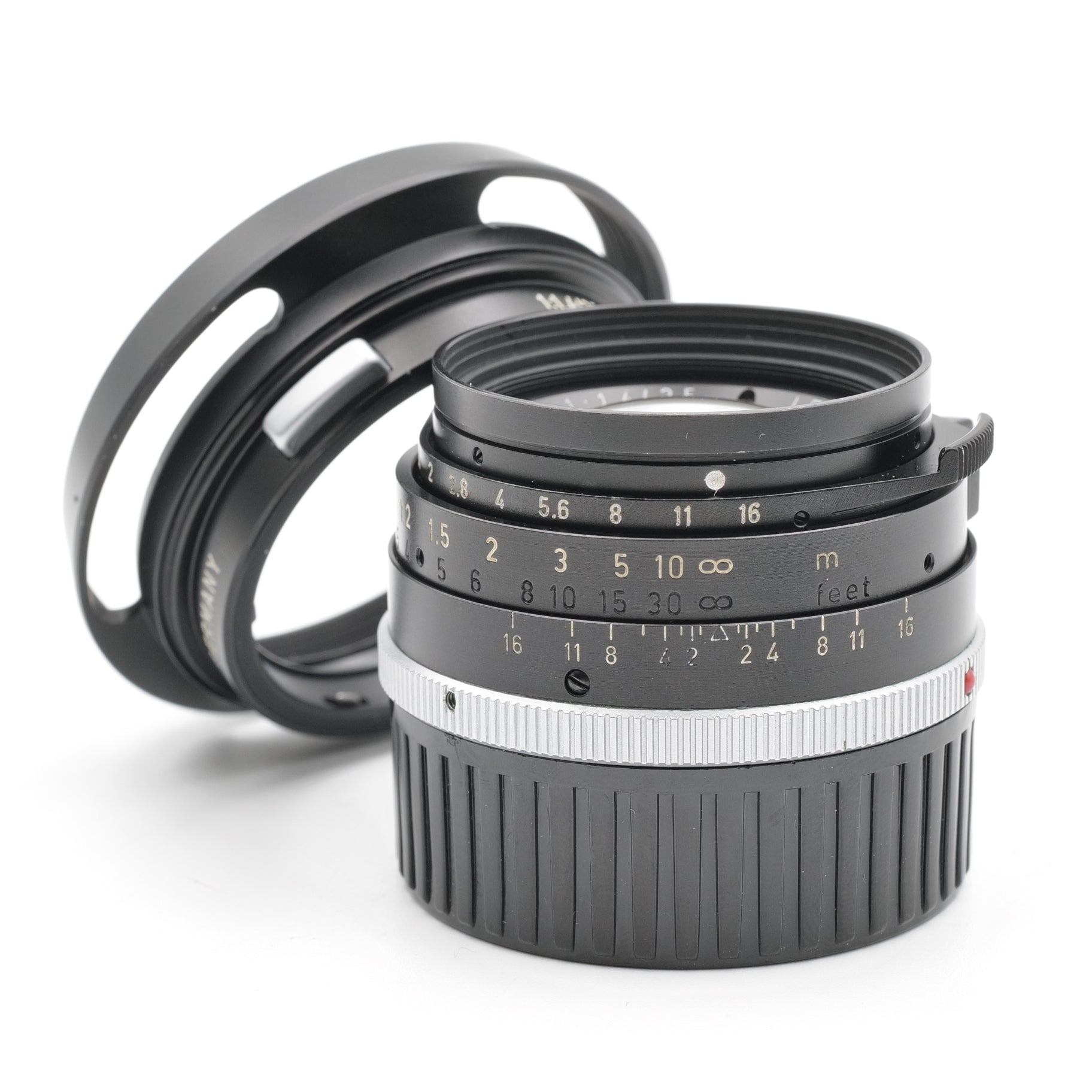 35mm f/1.4 Summilux & 12504 Hood. 2548867