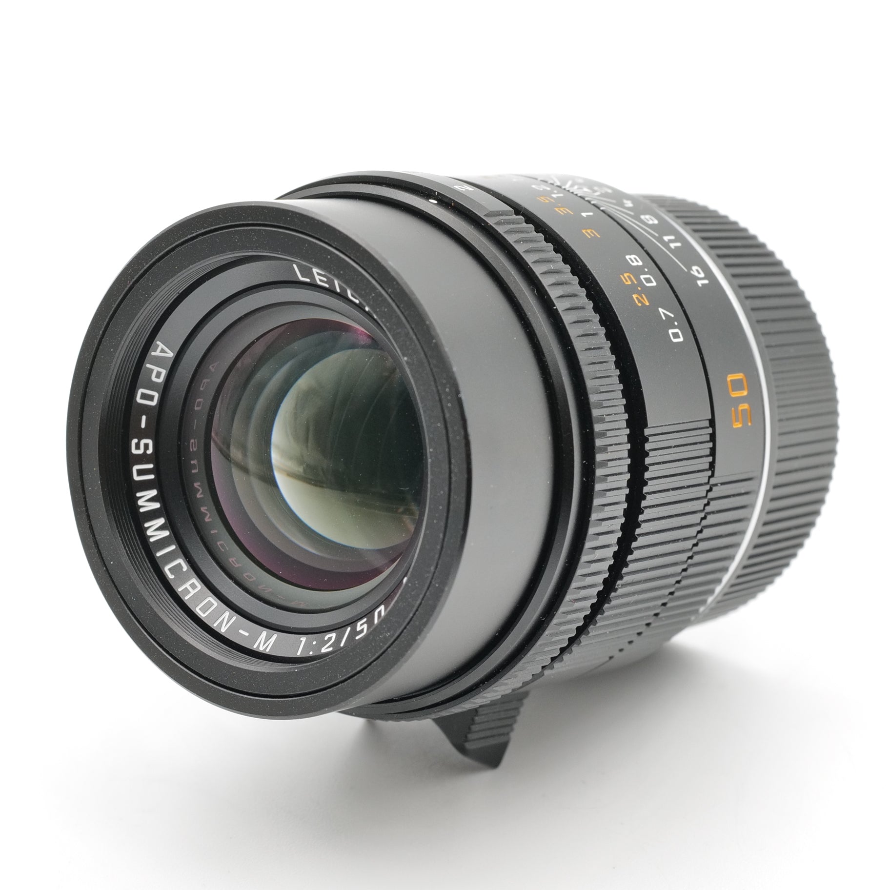 50mm f/2 Apo-Summicron-M ASPH. 4300408