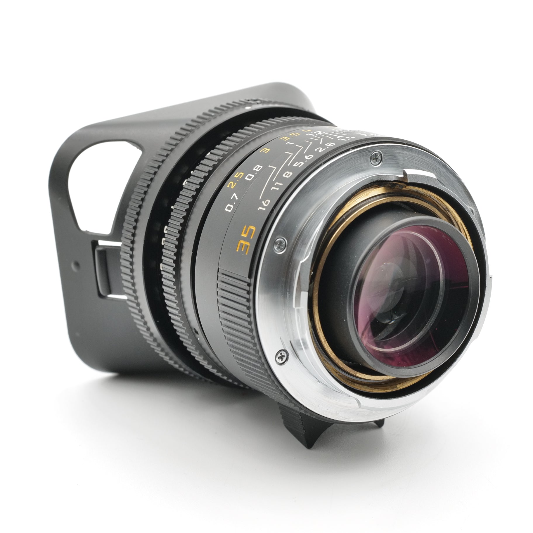 35mm f/1.4 Summilux-M ASPH. 3710775