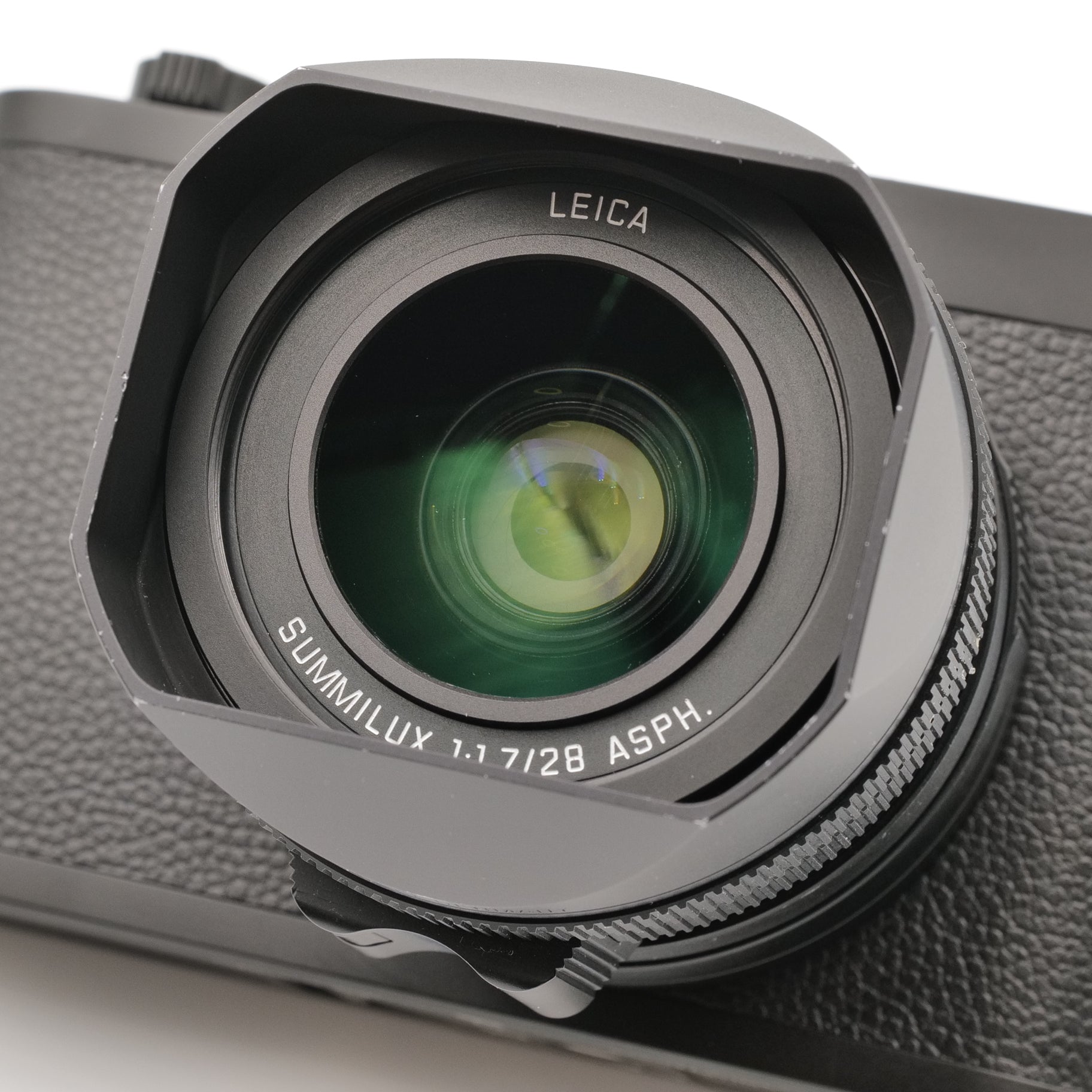 Q2 Monochrom. 5598912