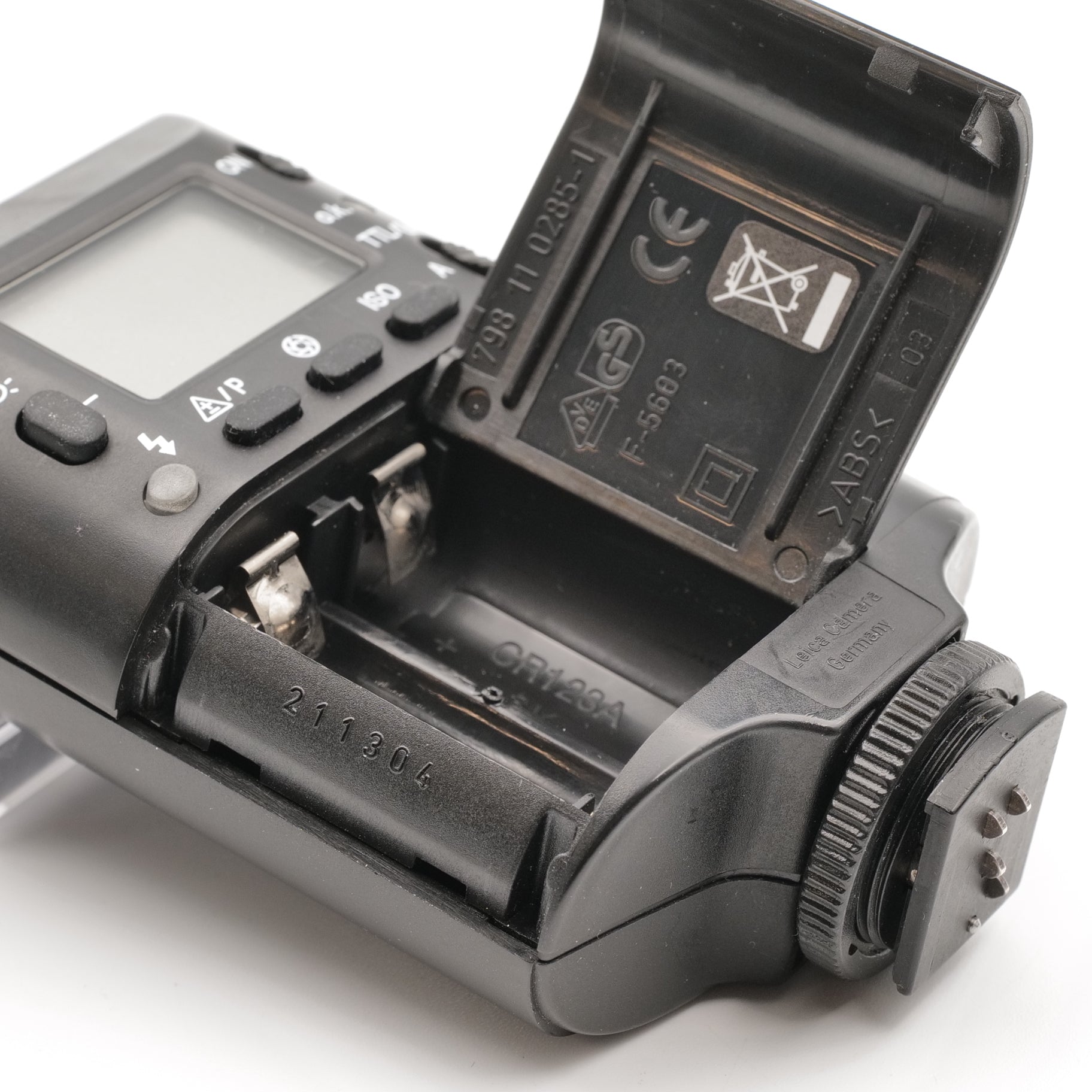 SF 24D Flash. 211304