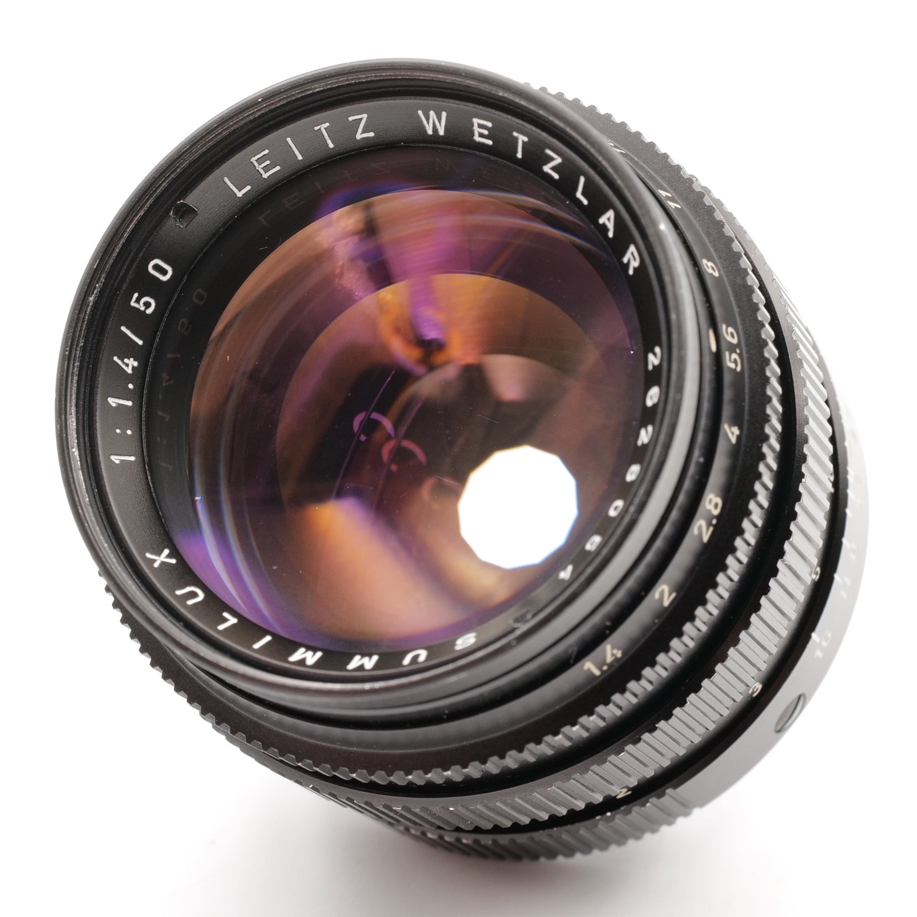 50mm f/1.4 Summilux. 2628054