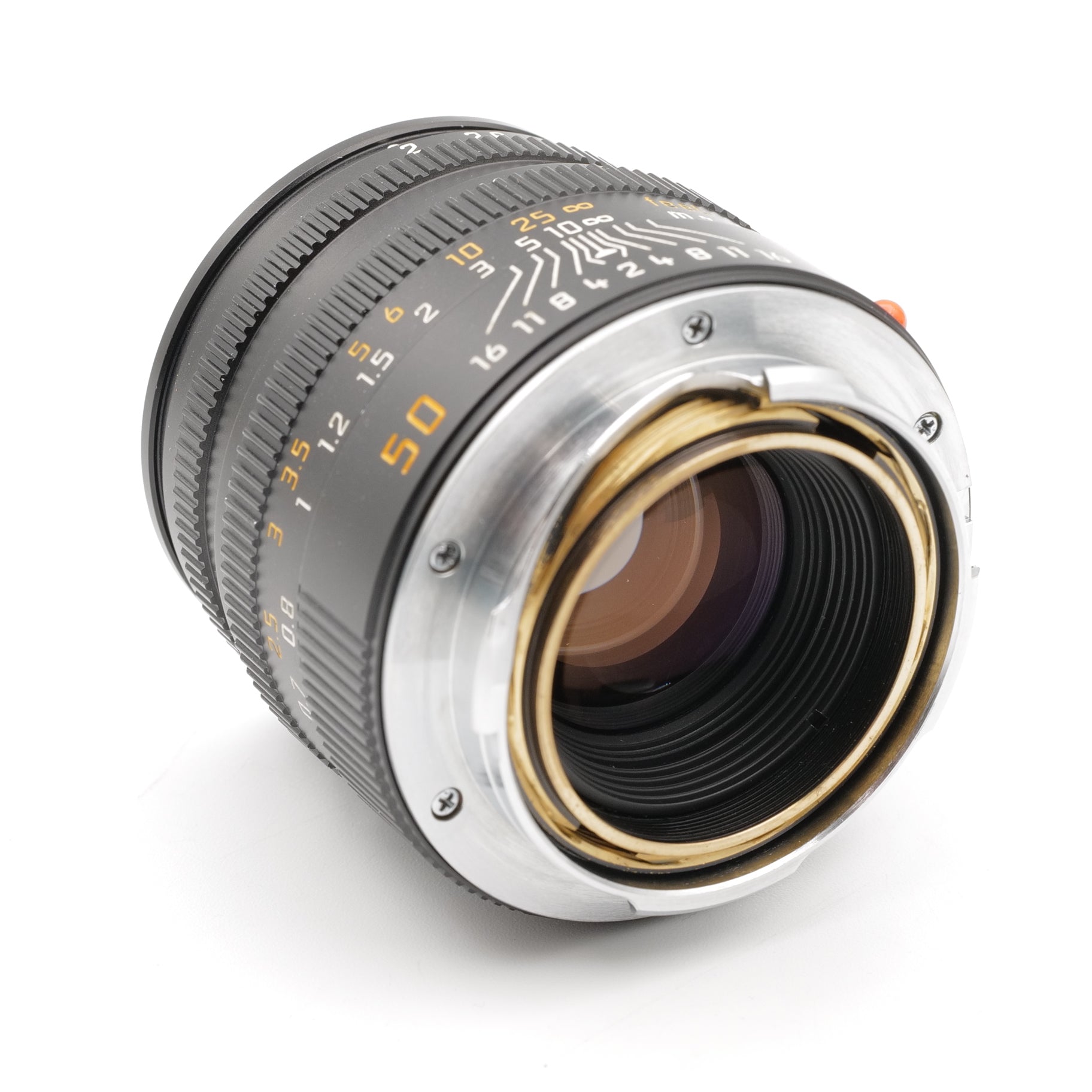 50mm f/2 Summicron-M. 3996371