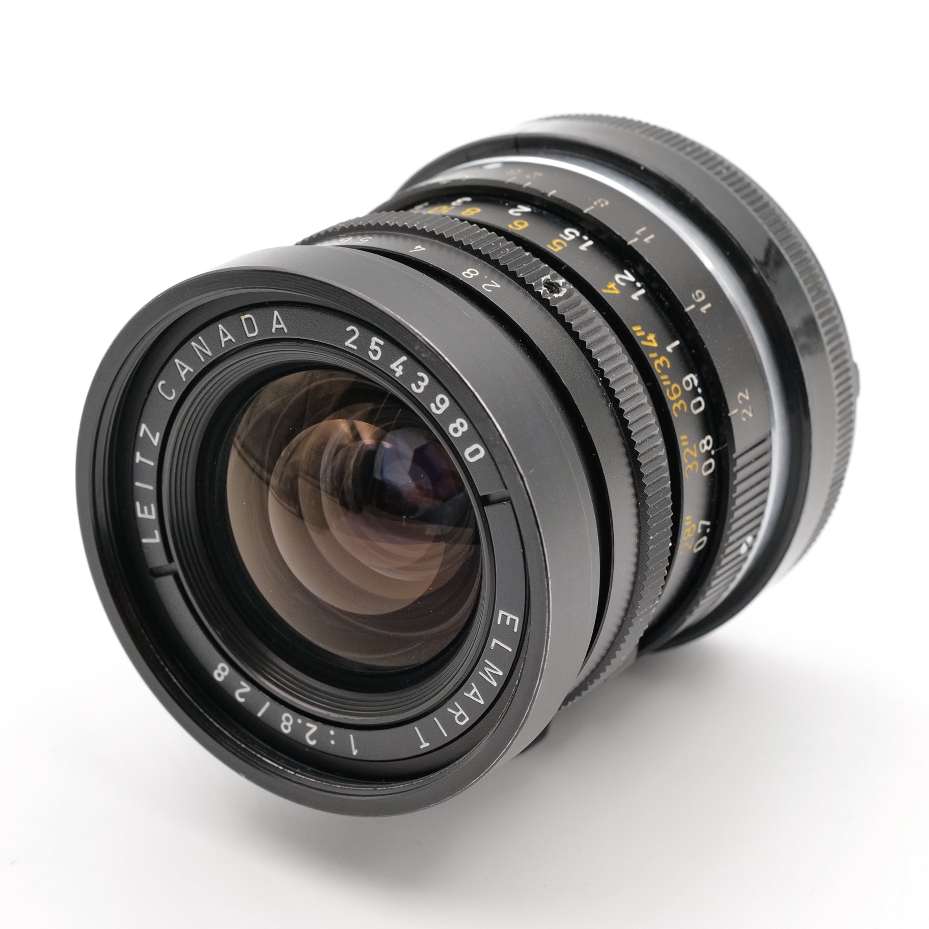 28mm f/2.8 v.2 Elmarit. 2543980