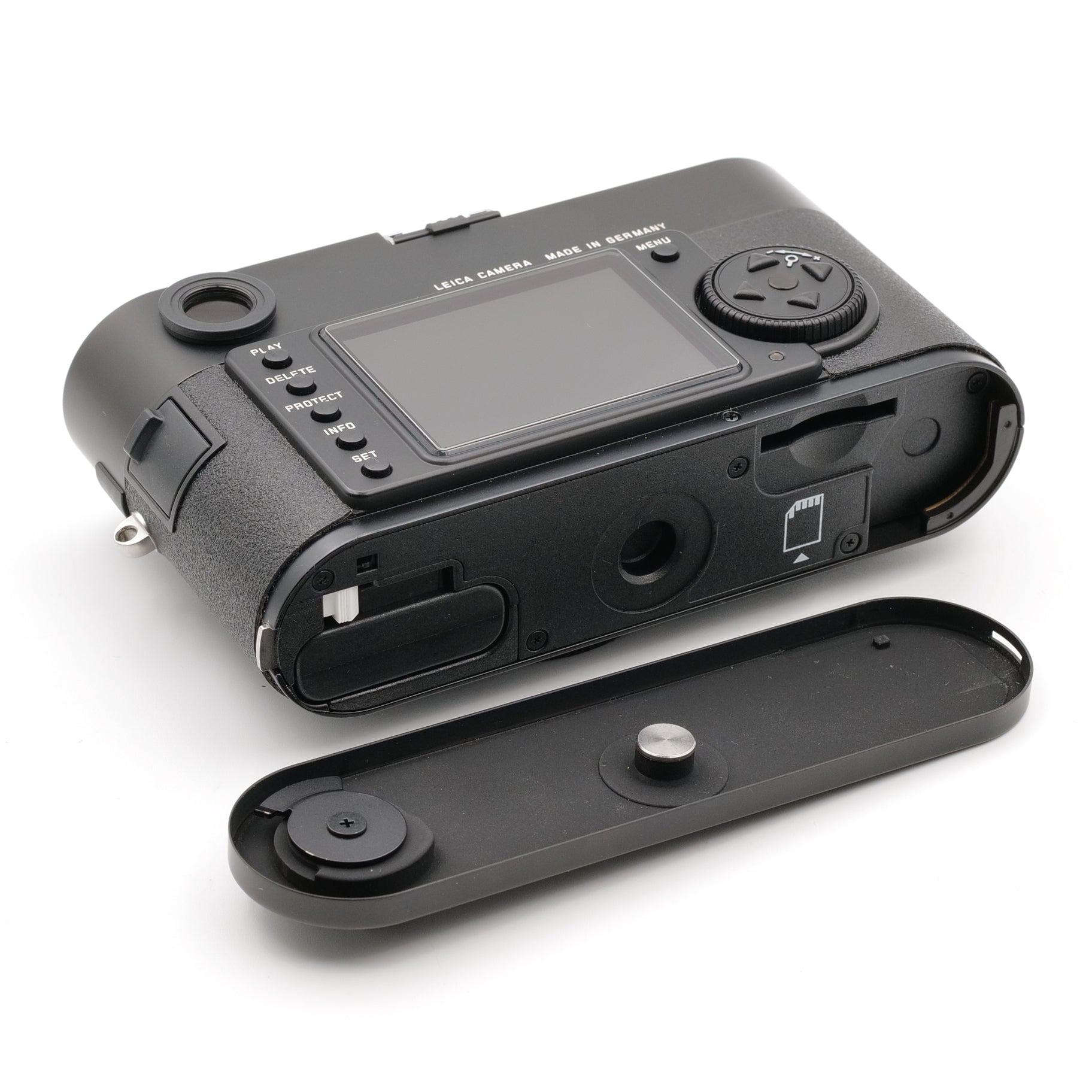 M8, Black. 3329271