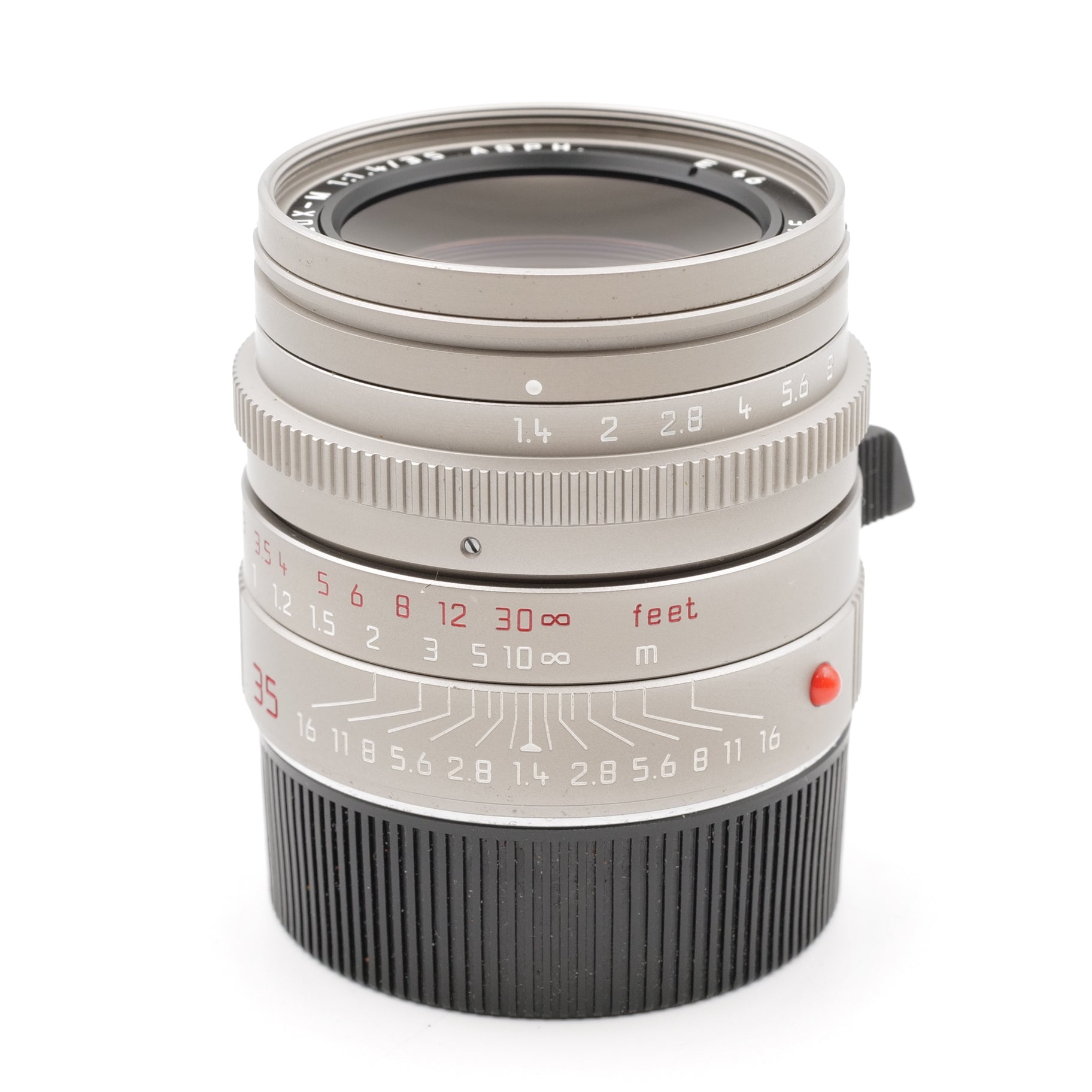 35mm f/1.4 Titanium Summilux-M ASPH. 3705697