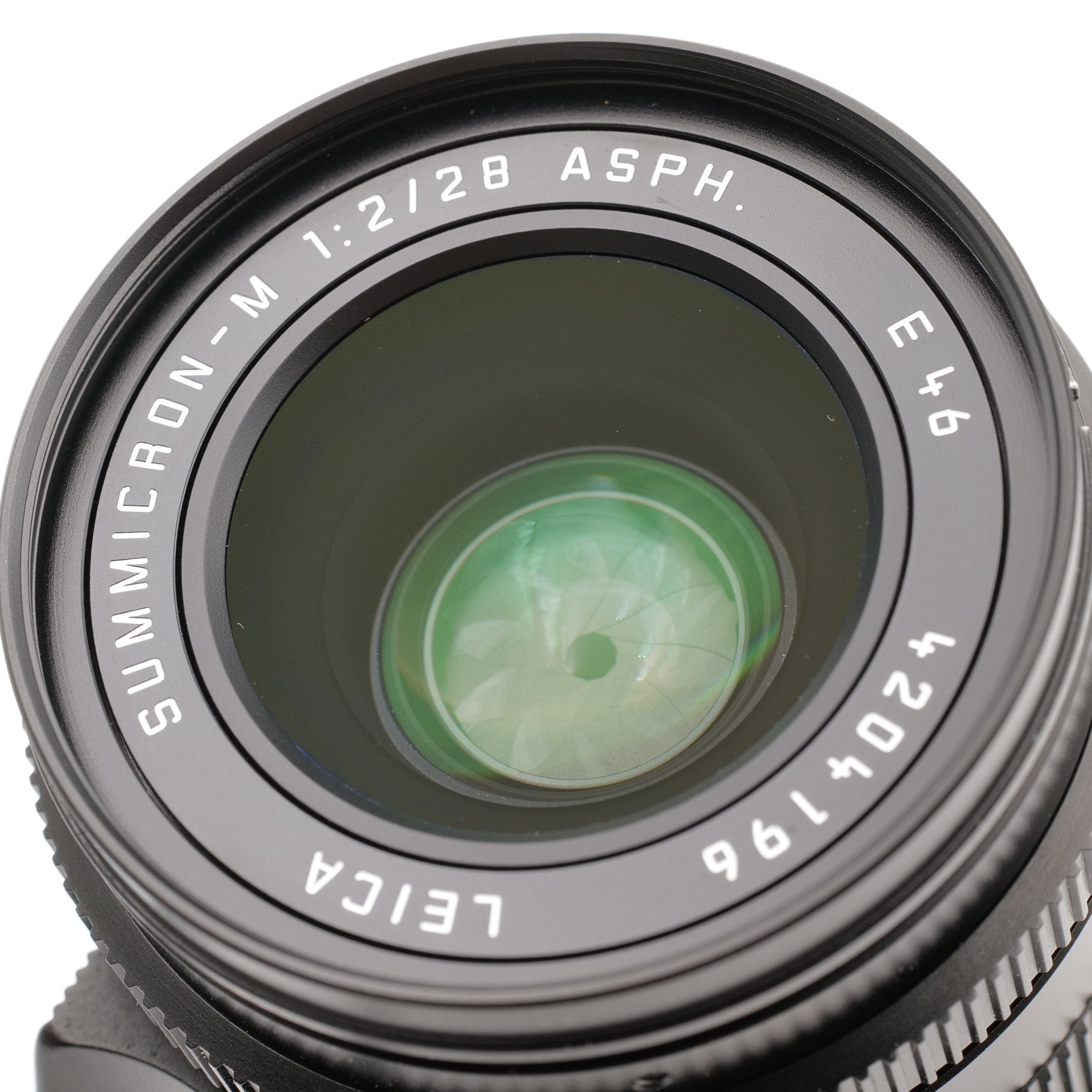 28mm f/2 Summicron-M ASPH. 4204196