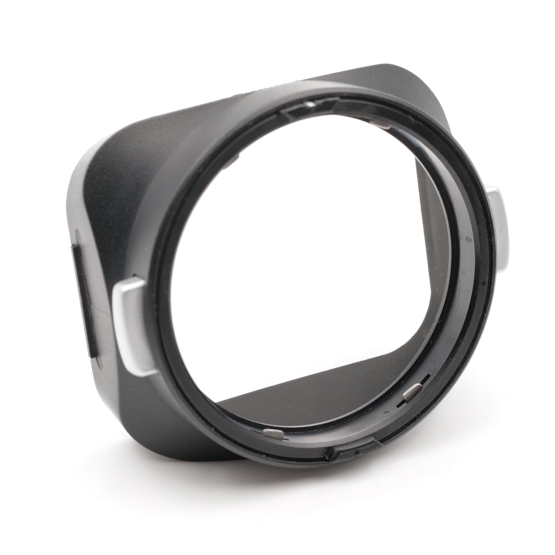 12524 Lens Hood. 818372