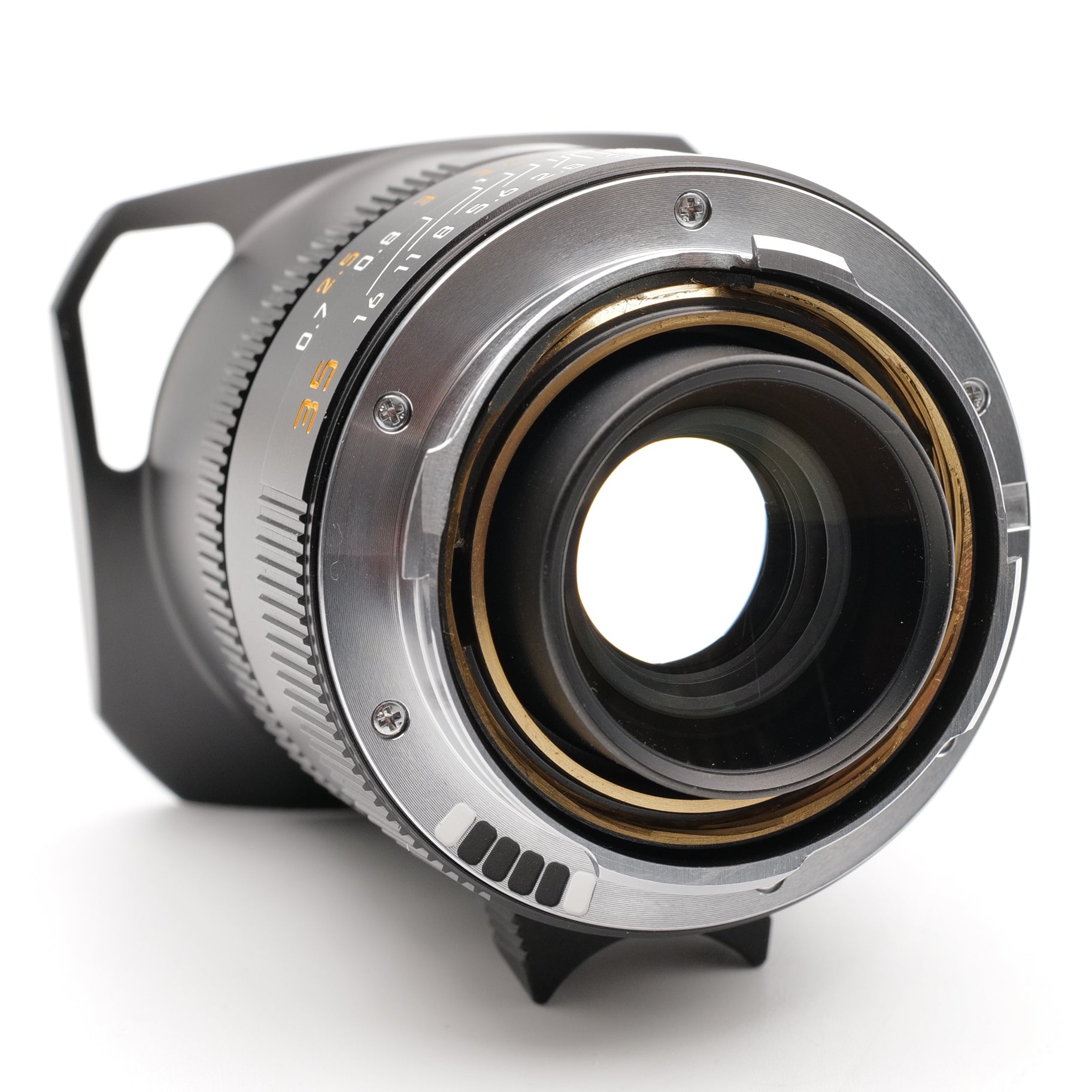 35mm F/2 Summicron-M ASPH. 4741937