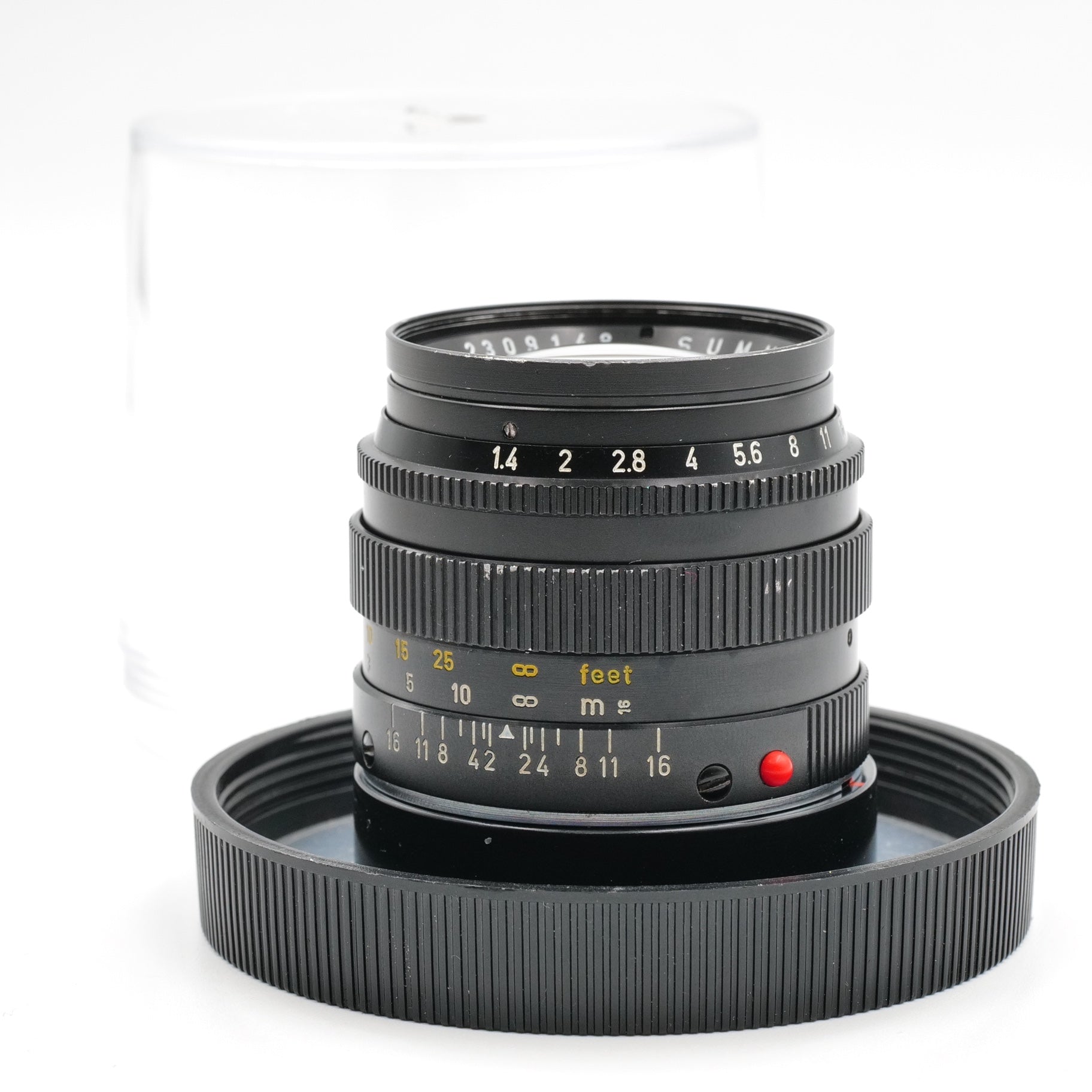 50mm f/1.4 Summilux, Black Chrome. 2309148