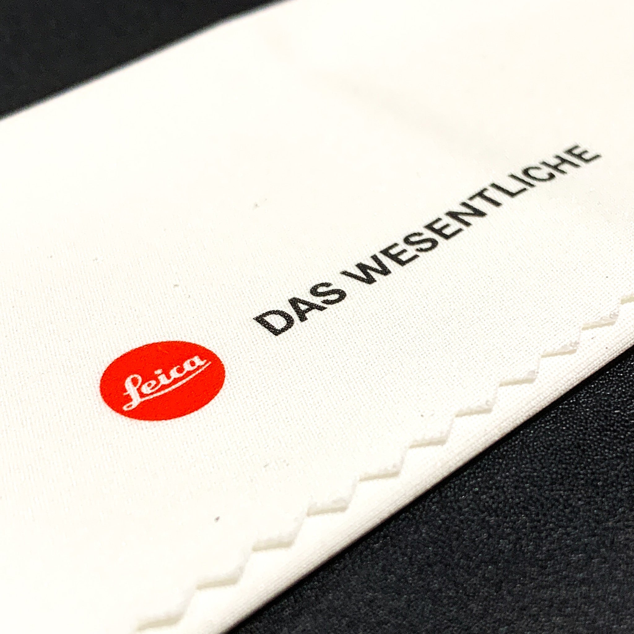 'Das Wesentliche' Optik Cloth