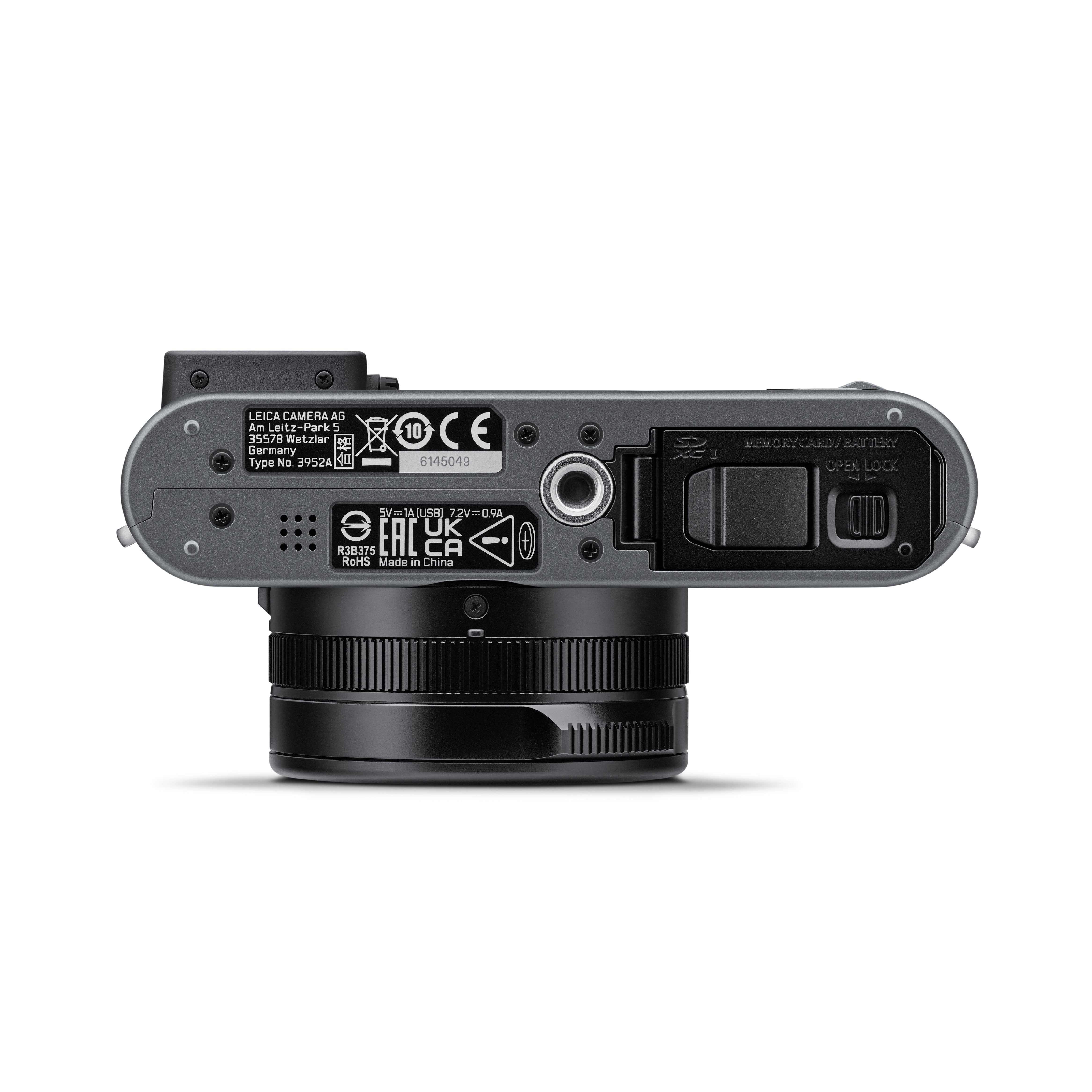 Leica D-LUX 8, metal grey paint finish