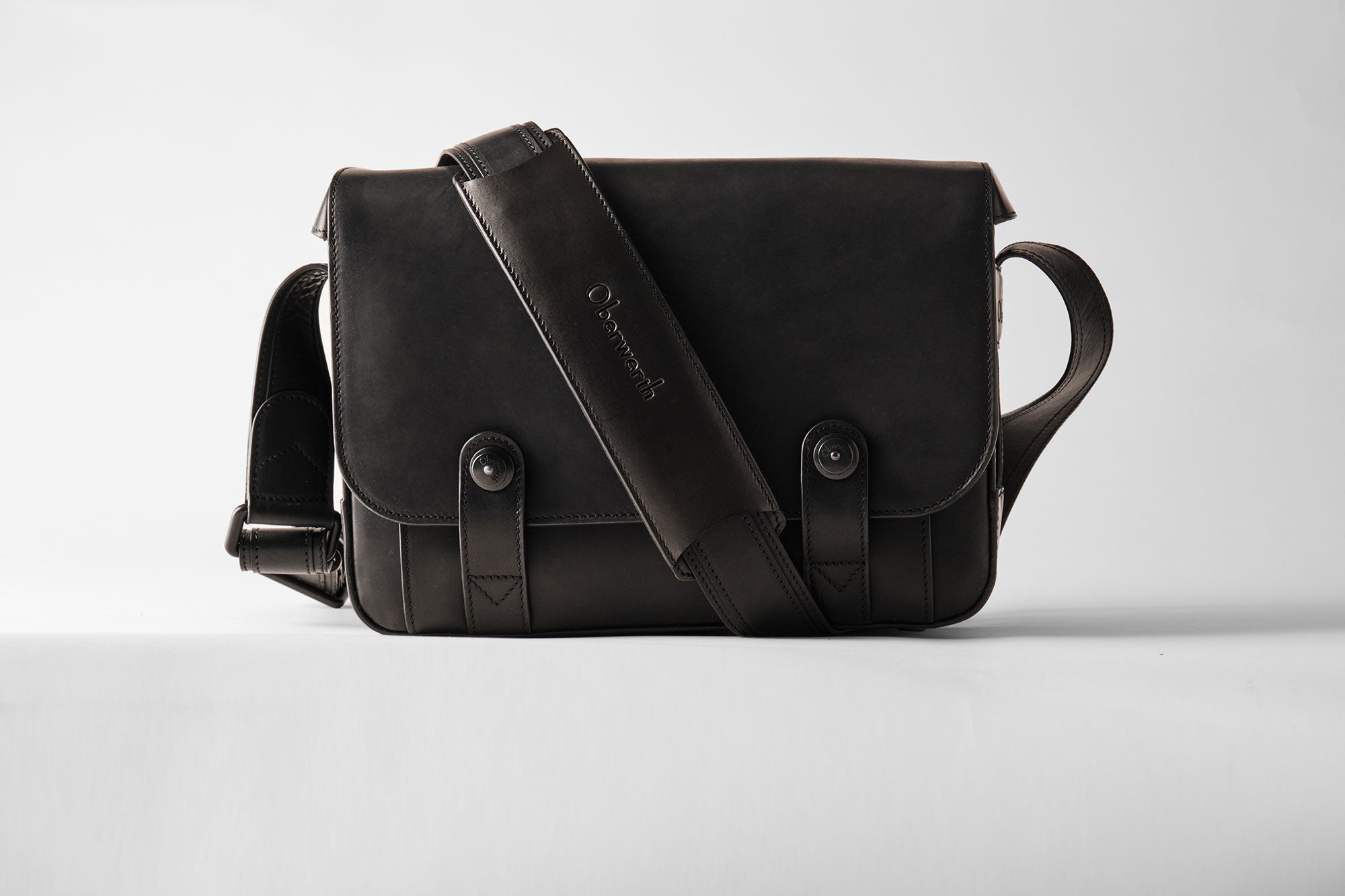 Oberwerth Signature Line leather camera bag