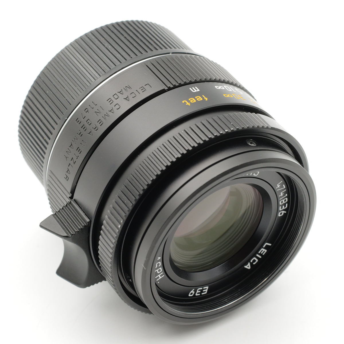 35mm f/2 Summicron-M ASPH. 4741836