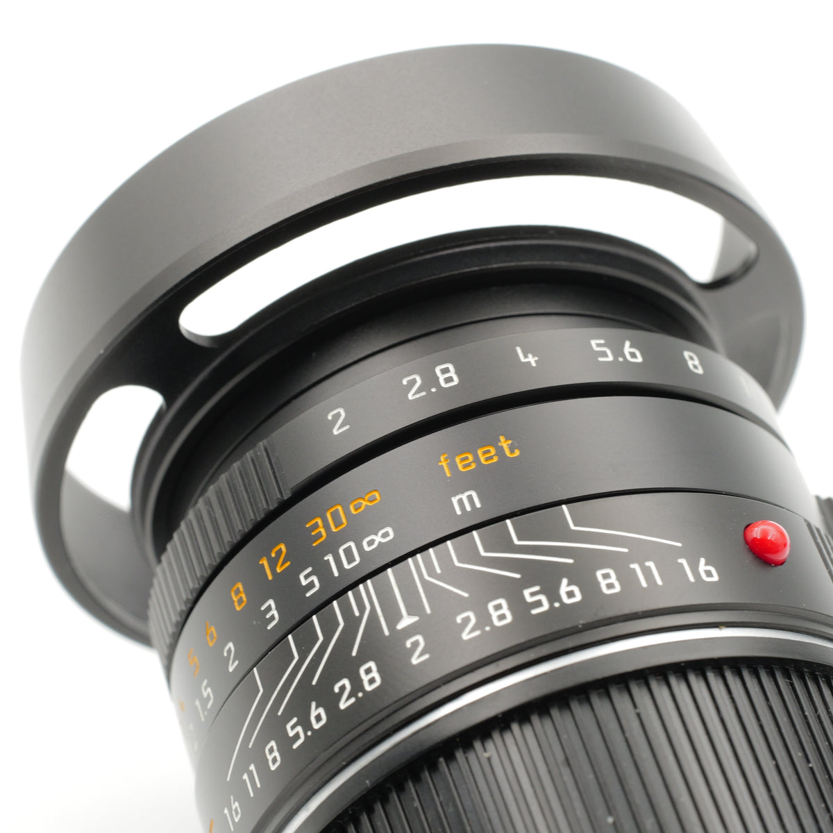 35mm f/2 Summicron-M ASPH. 4741836