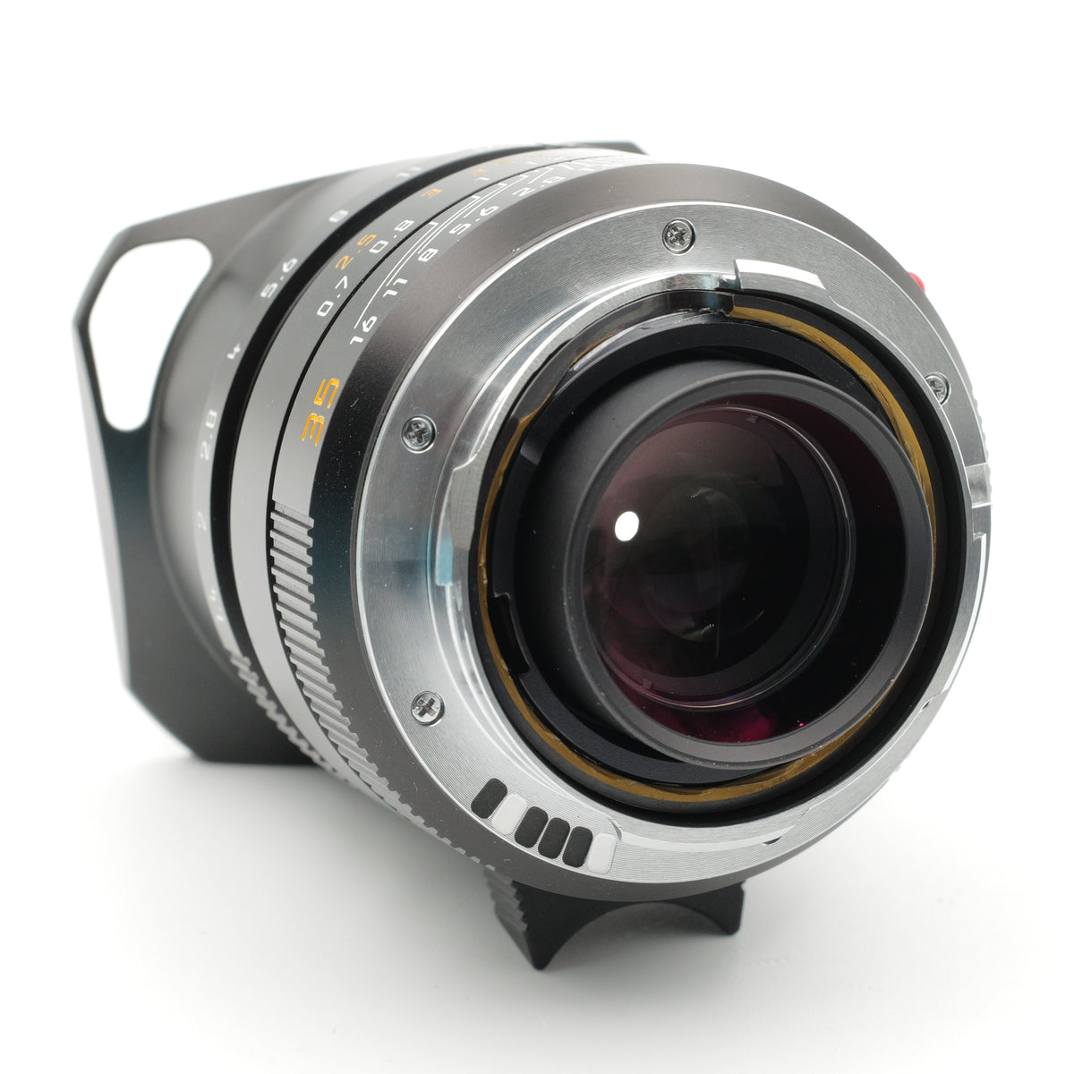 35mm f/1.4 Summilux-M ASPH FLE. 4729314