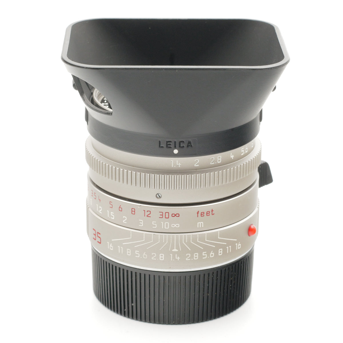 35mm f/1.4 Titanium Summilux-M ASPH. 3705697