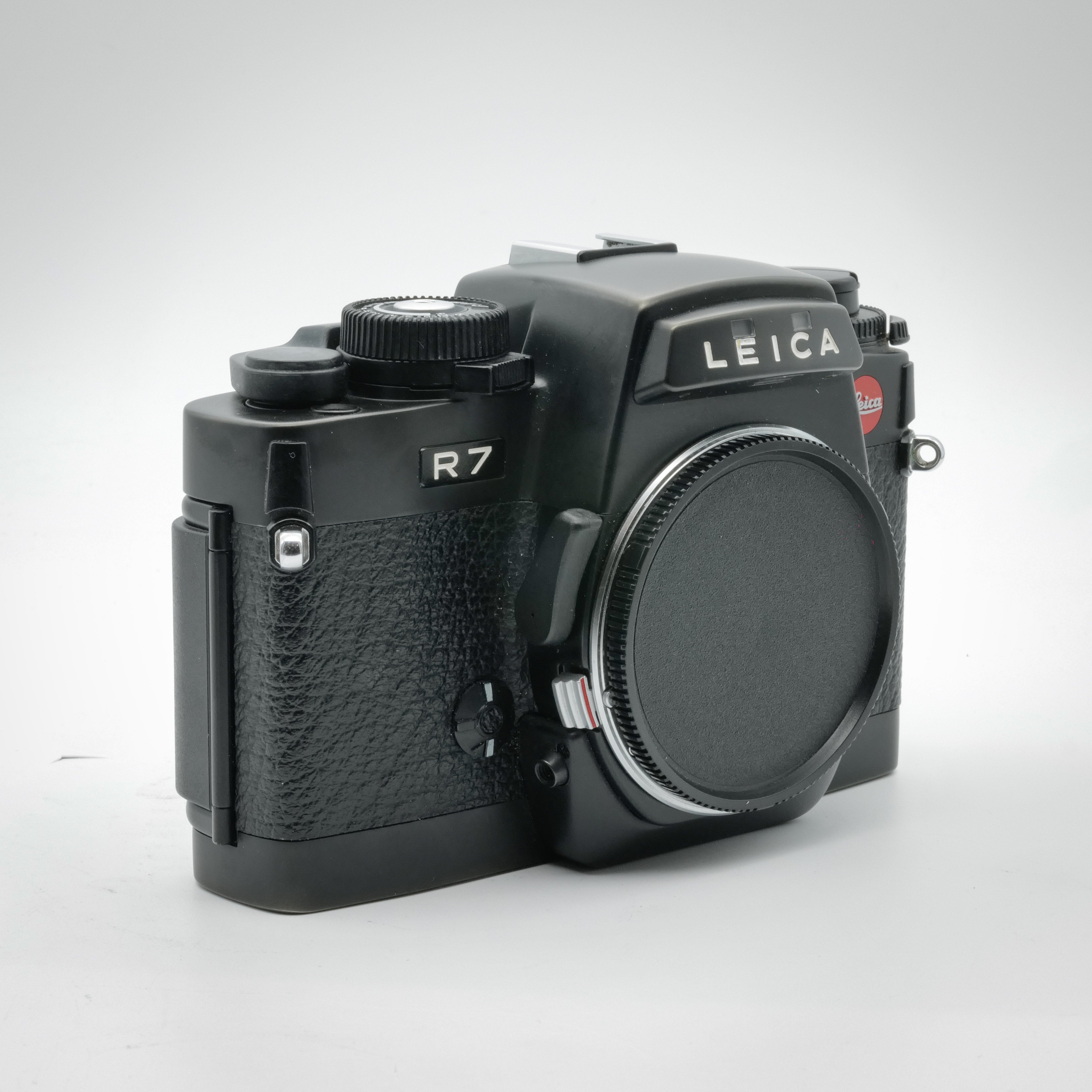 R7 black, 1938289