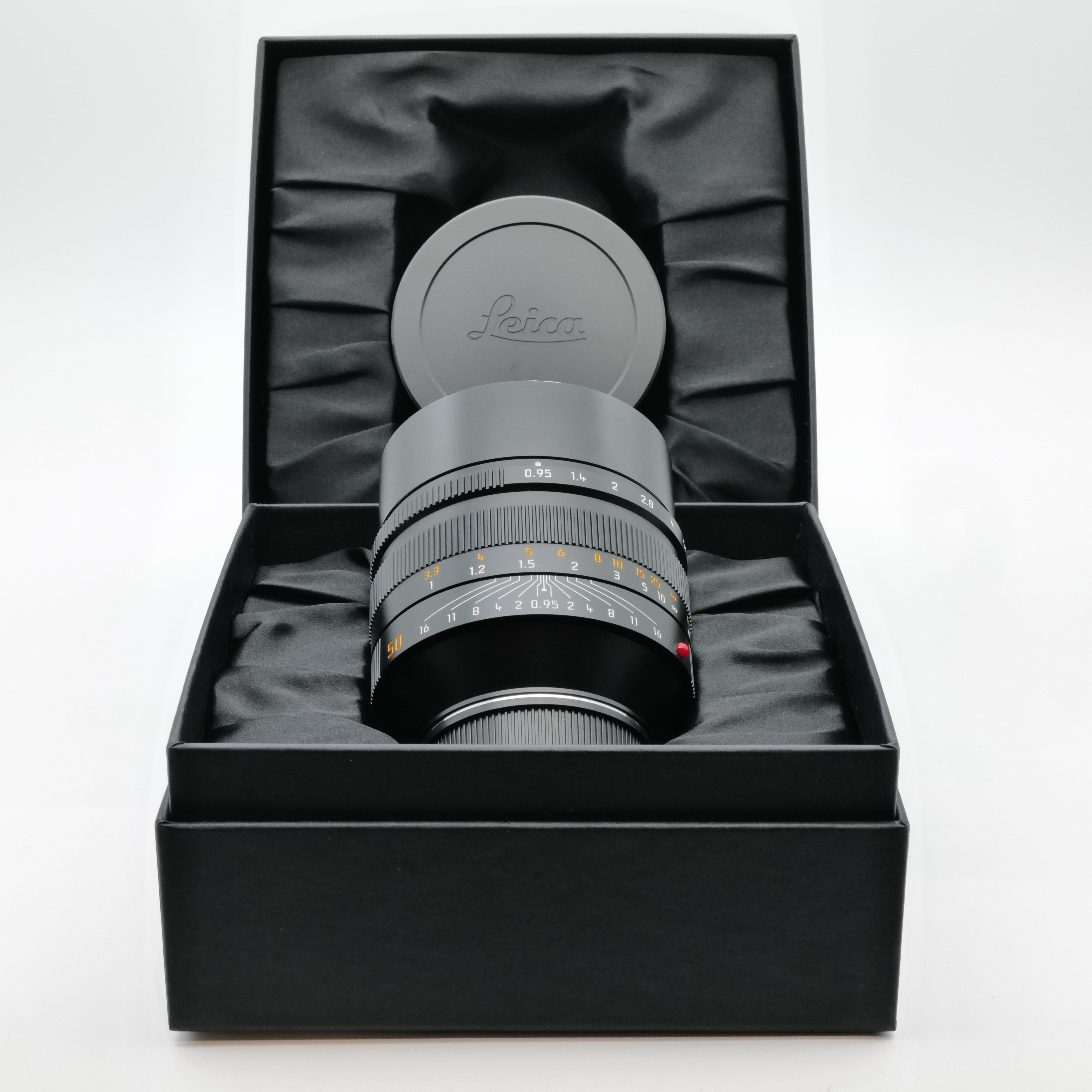 50mm f/.95 Noctilux, 4312960