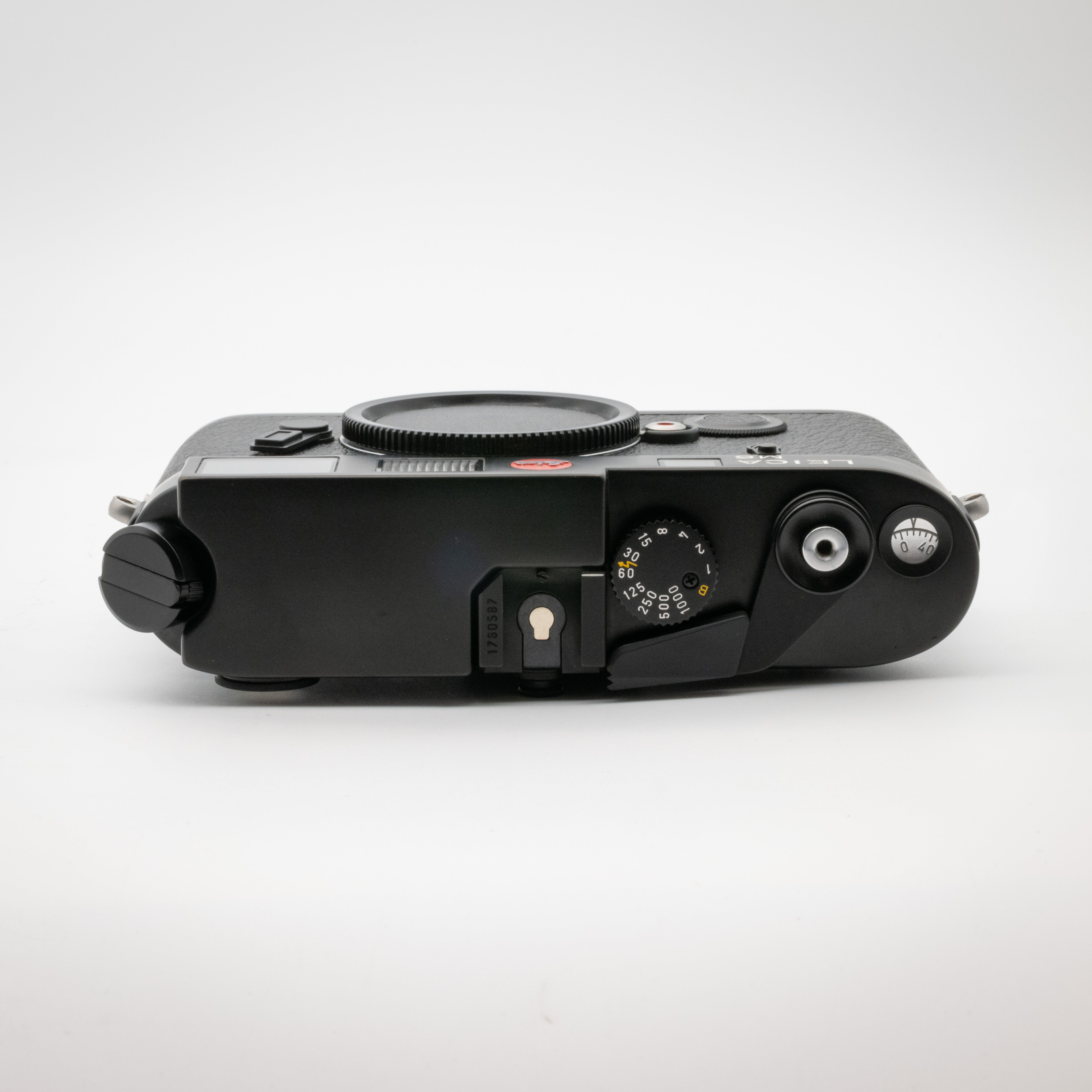 M6 Black 1760587