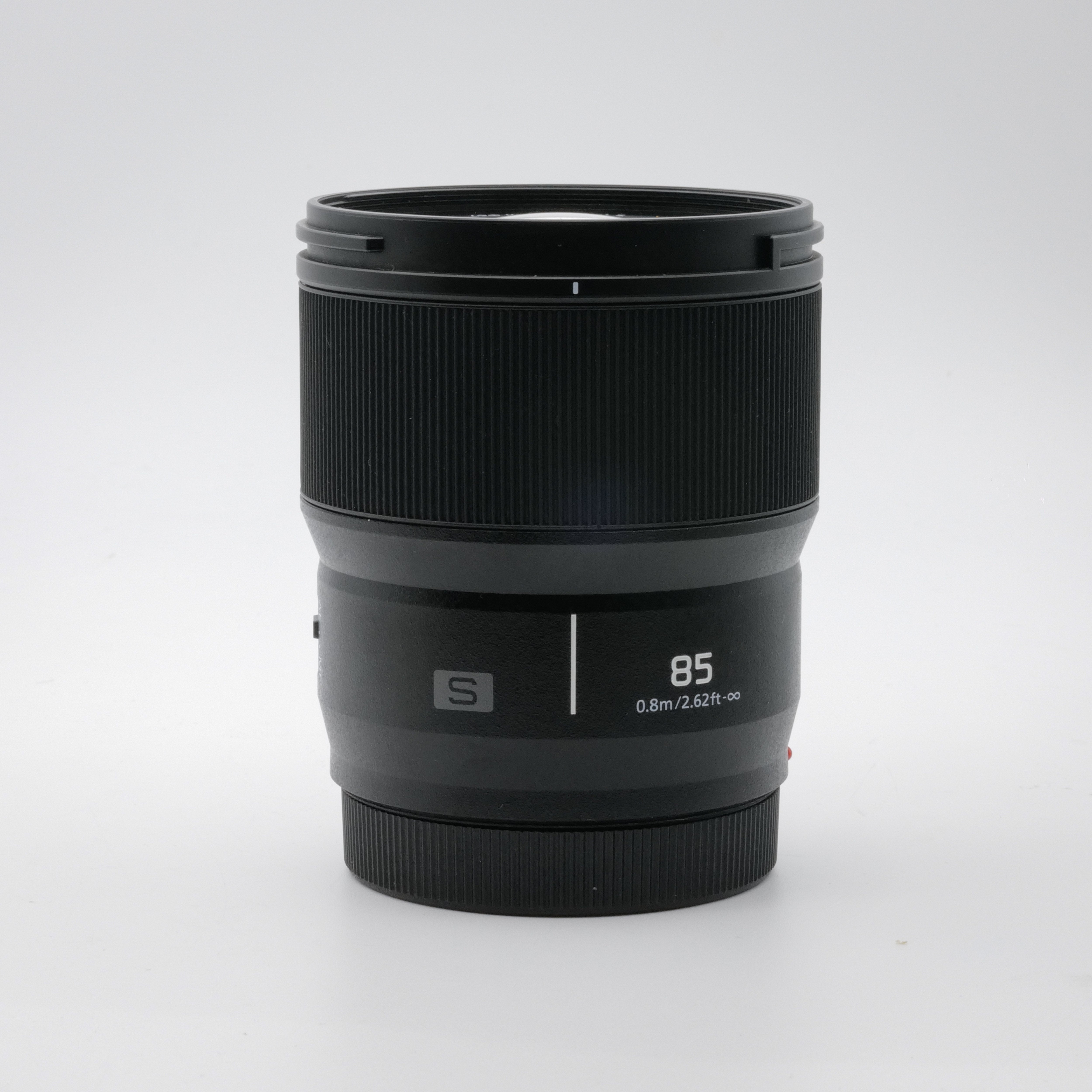 85mm f/1.8 Lumix-S. XH3DC201836