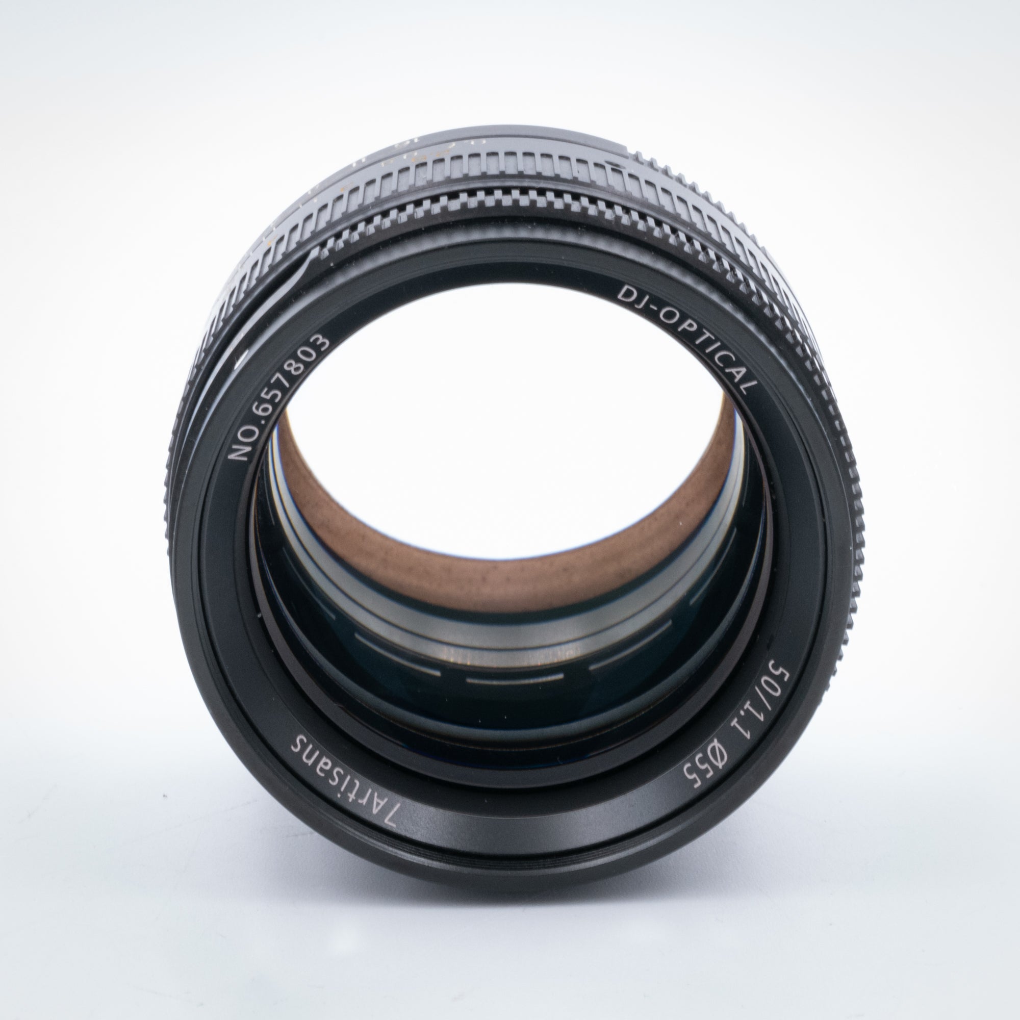 50mm f/1.1, 657803