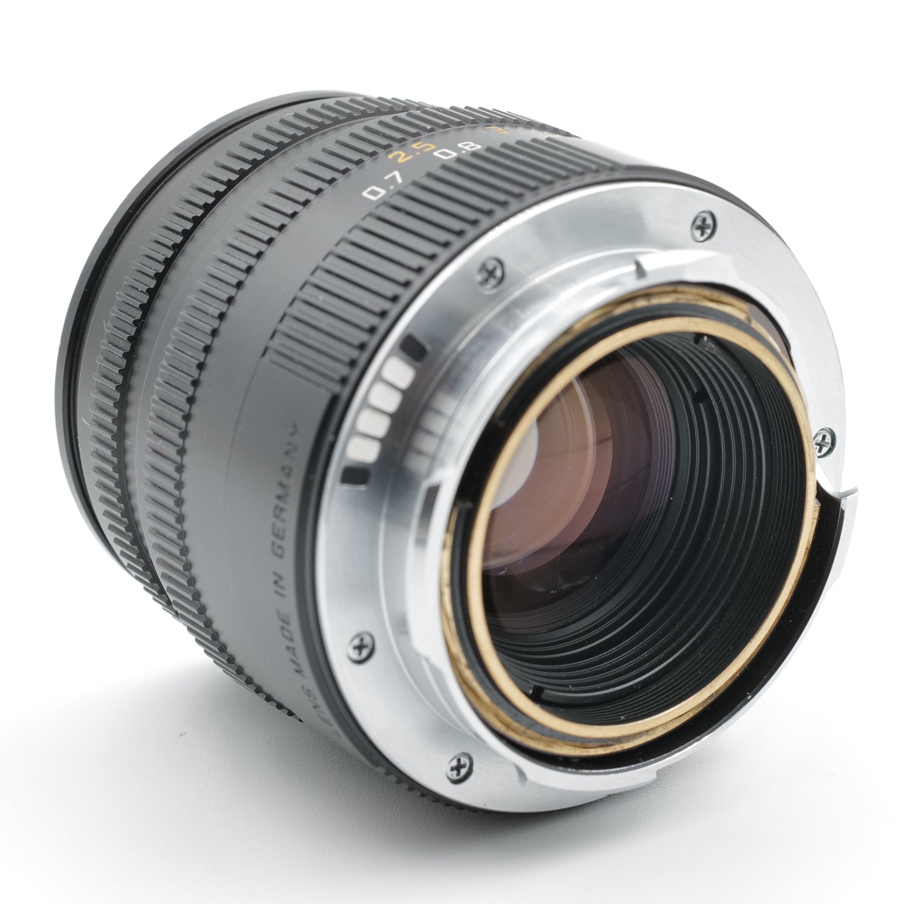 50mm f/2 Summicron-M v.5. 4252330
