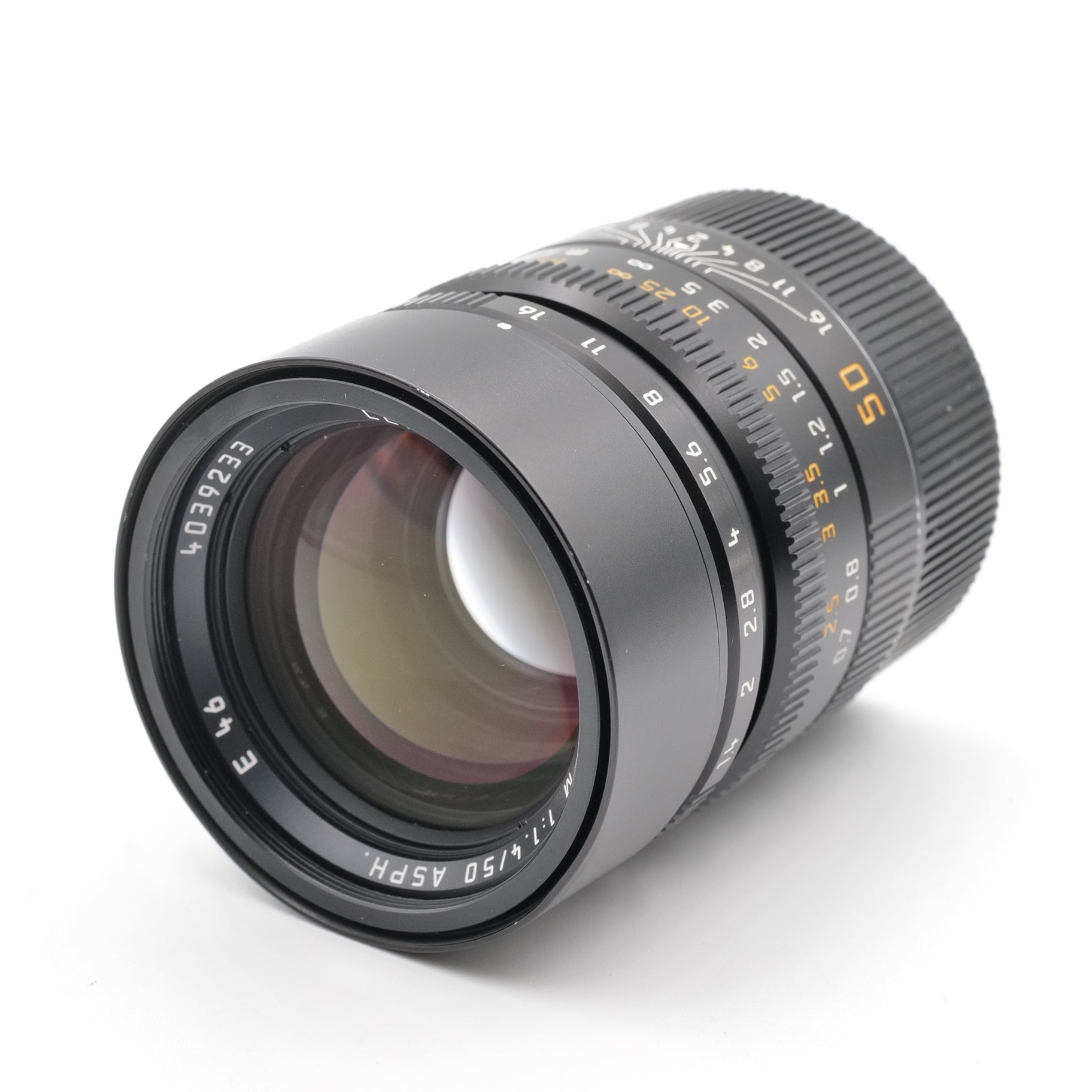 50mm f1.4 Summilux-M ASPH 6-Bit. 4039233