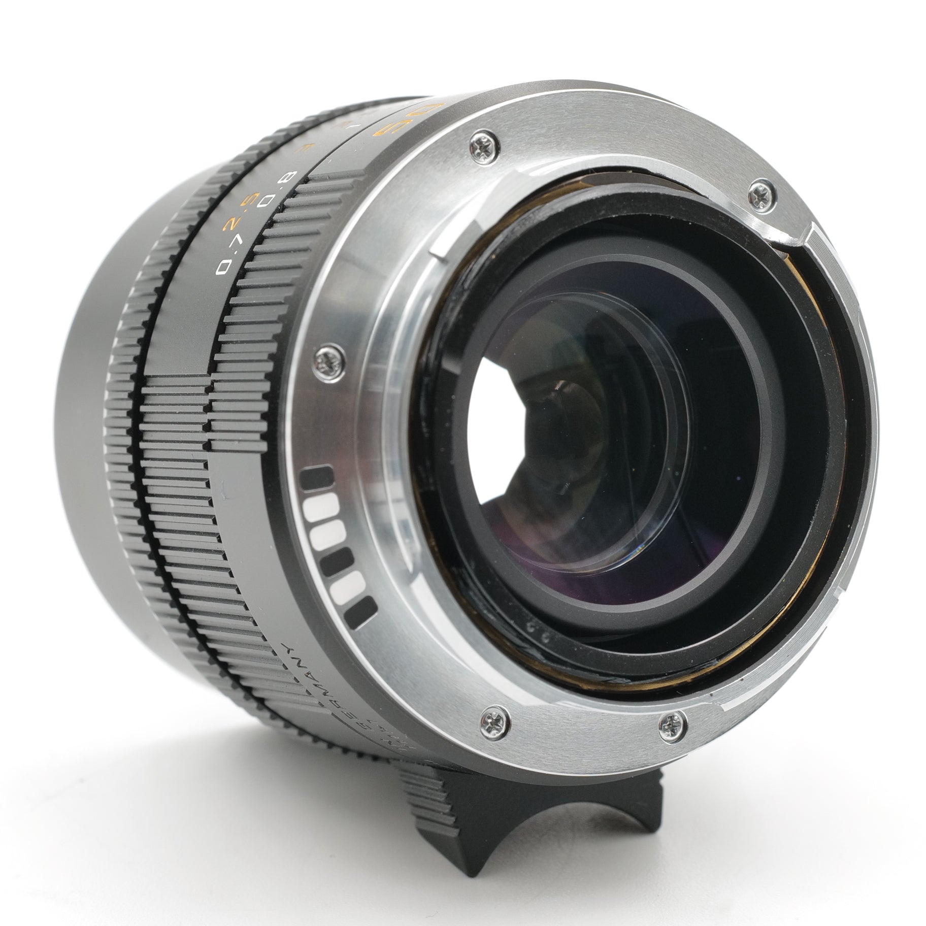 50mm f/2 Apo-Summicron-M ASPH. 4300408