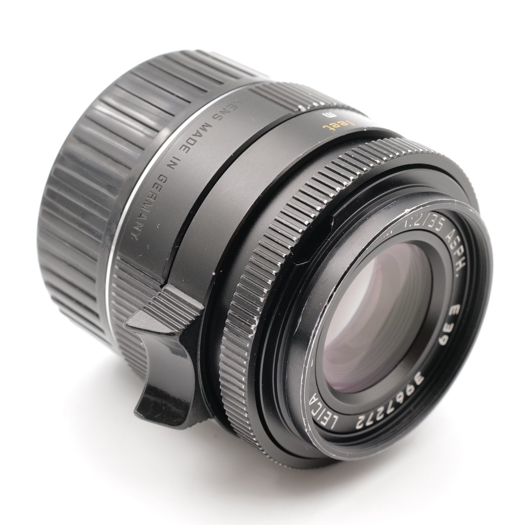 35mm f/2 Summicron-M ASPH. 3967272