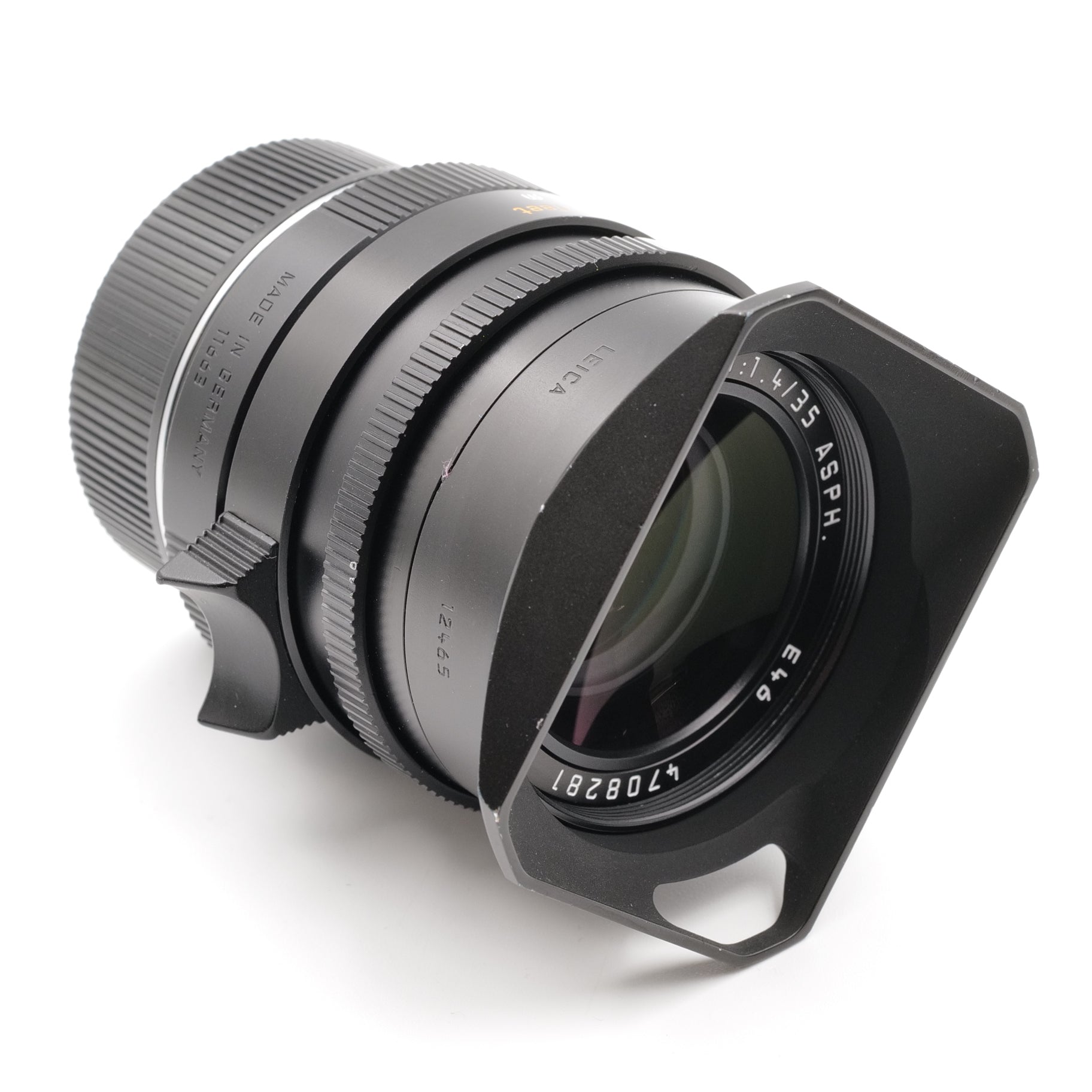 35mm f/1.4 Summilux-M ASPH FLE. 4708281