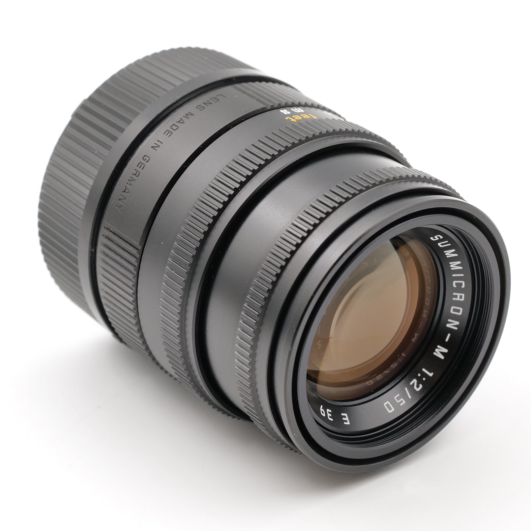50mm f/2 Summicron-M. 3818531