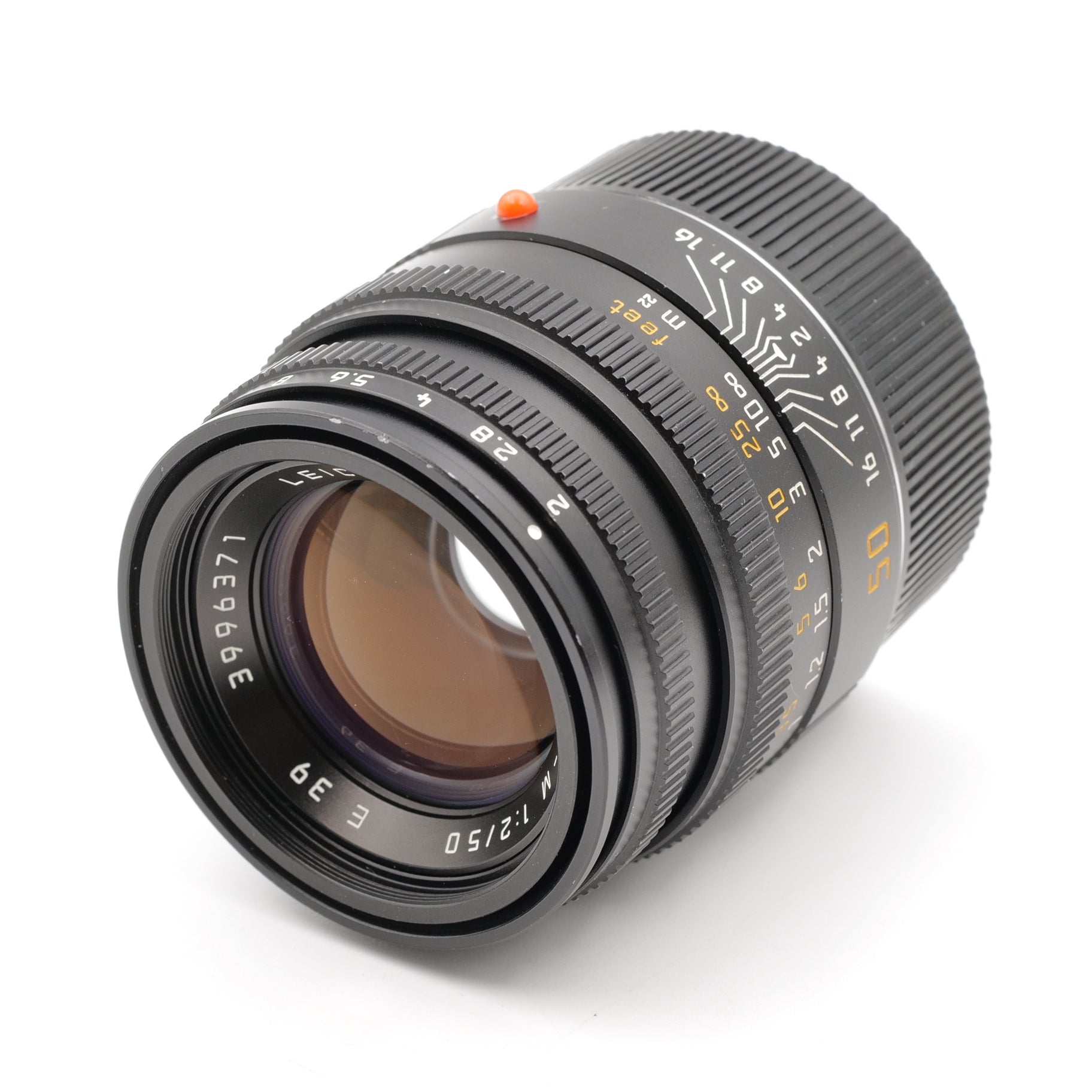 50mm f/2 Summicron-M. 3996371